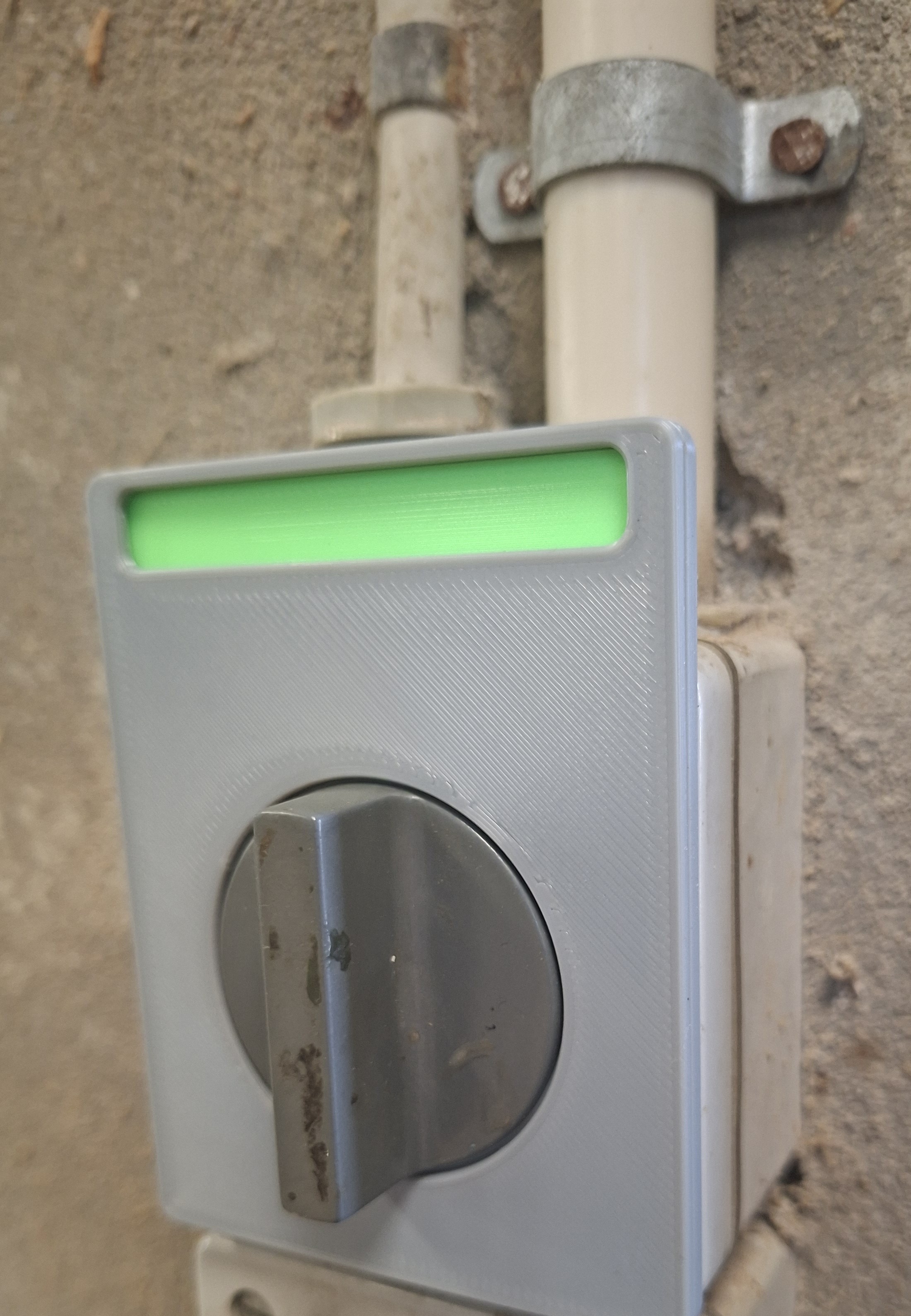 Switch indicator and lock for LK NES drejeafbryder