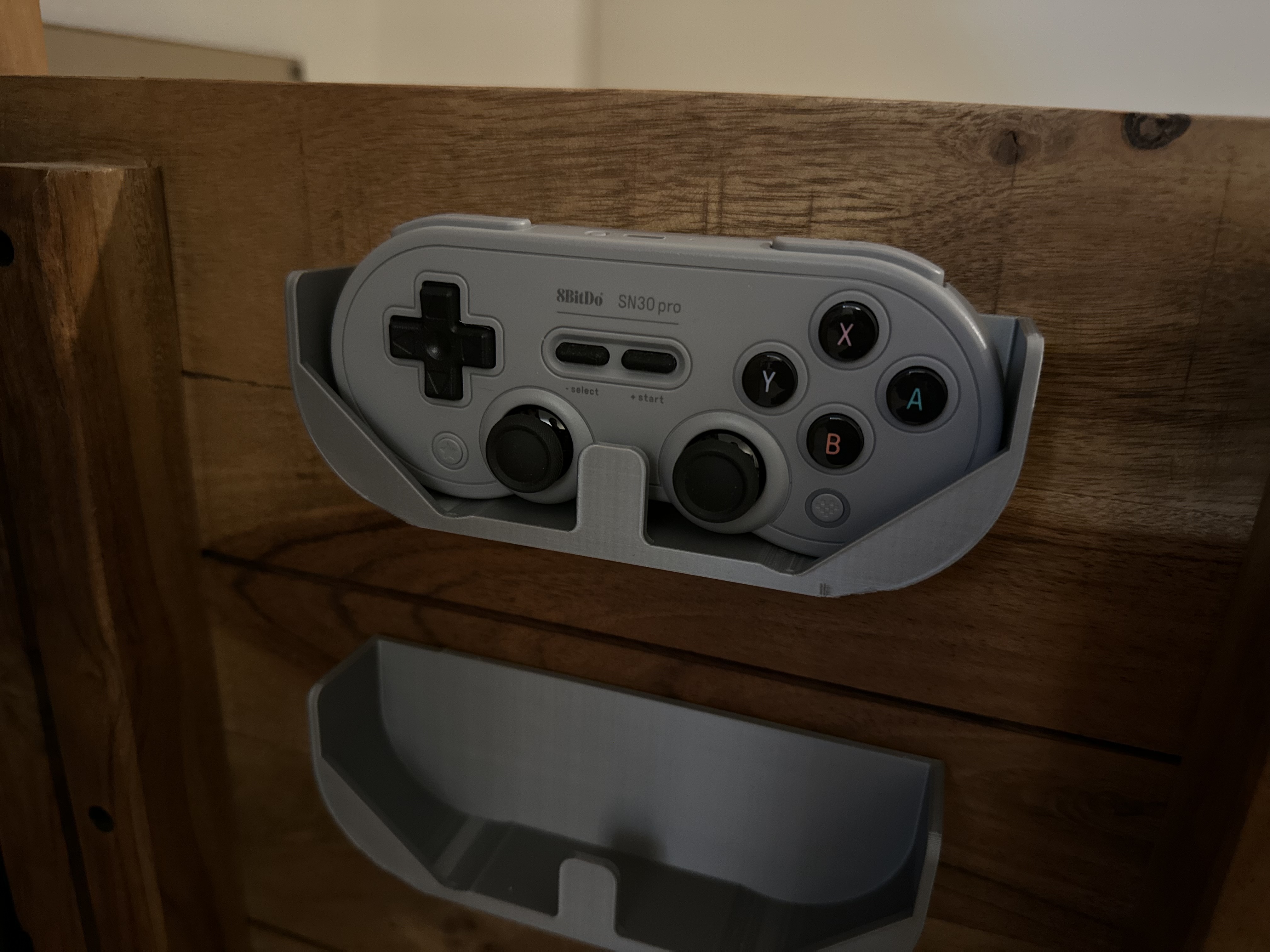 8BitDo SN30 Pro holder