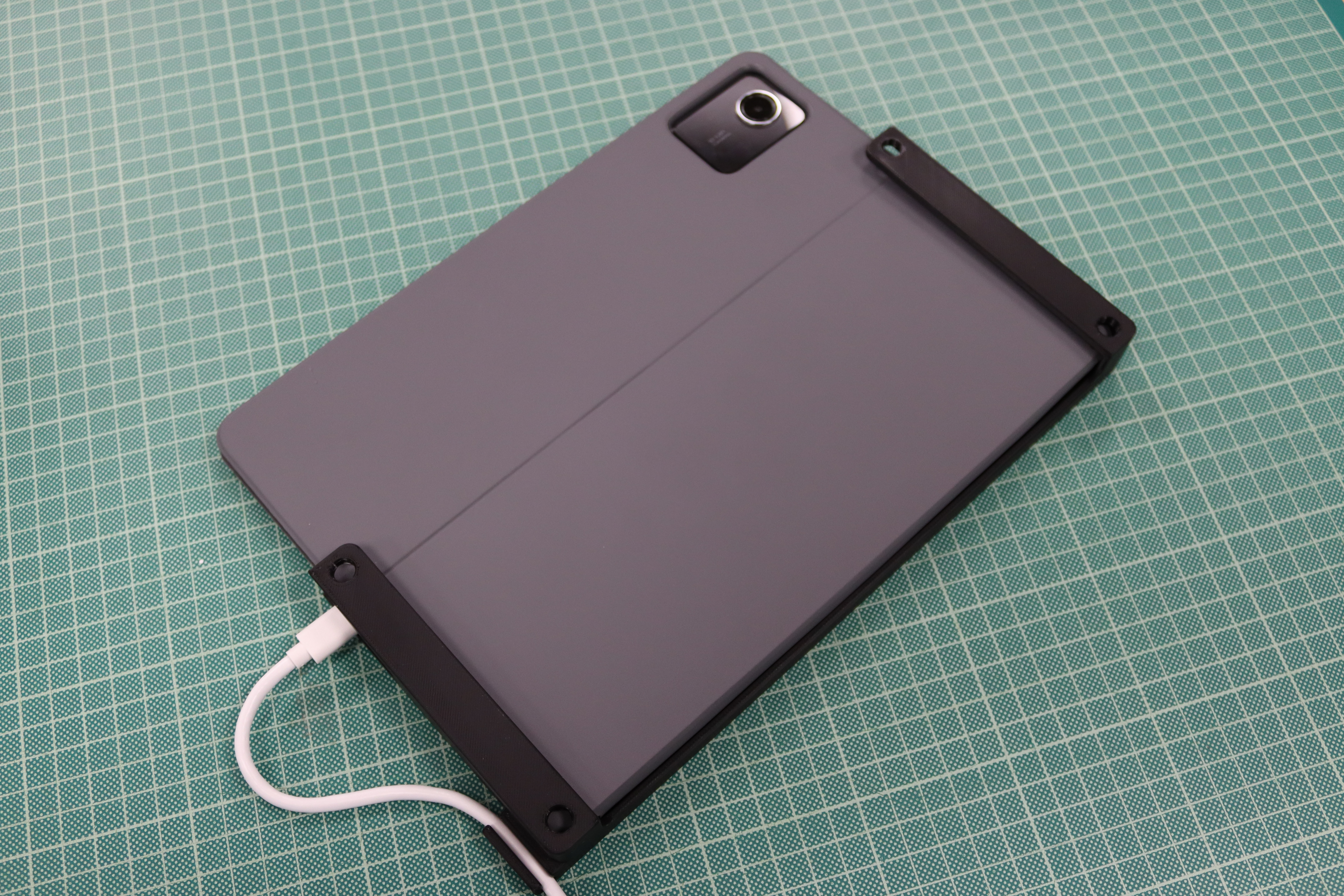 Lenovo Tablet (Wall Mount)