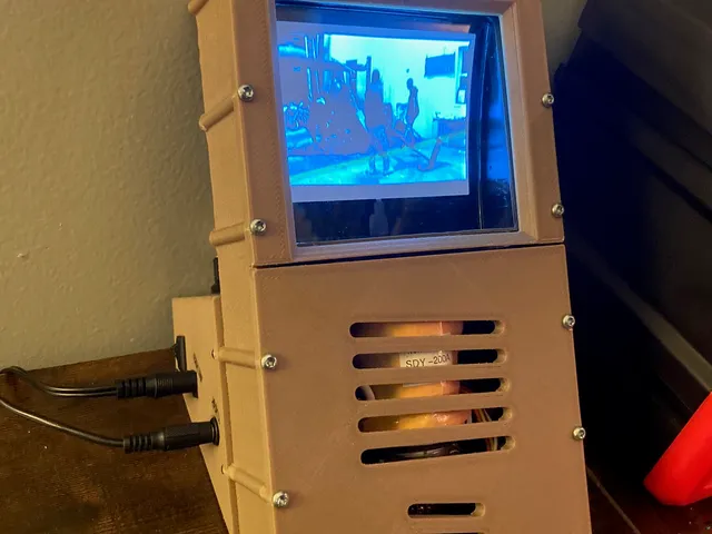 Portable CRT monitor