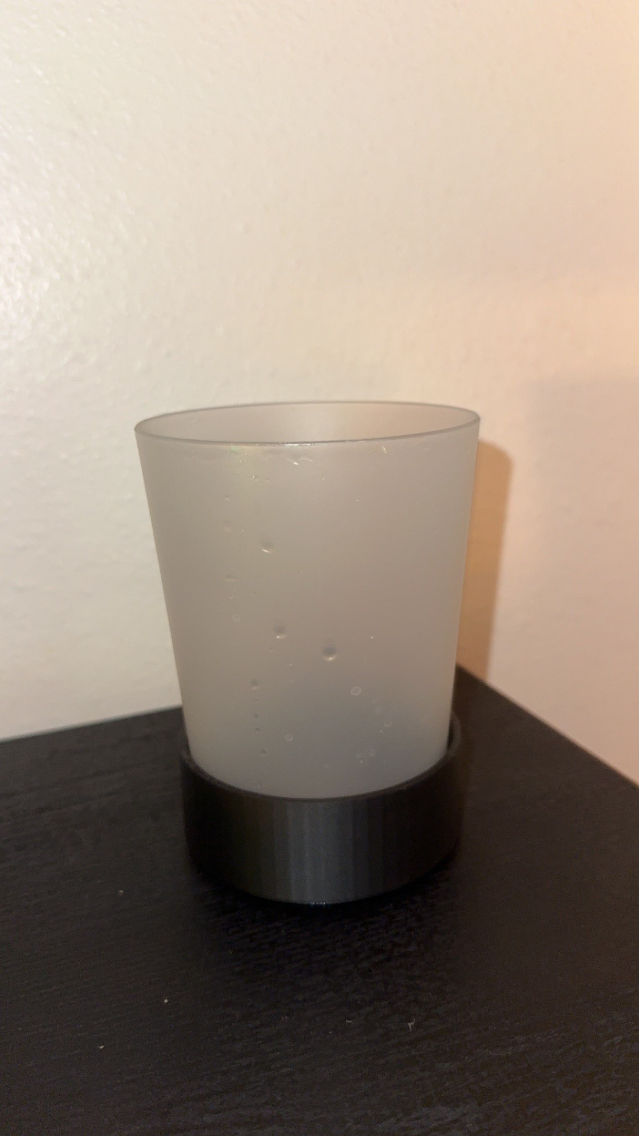 Desktop Cup Holder by screen names Download free STL model