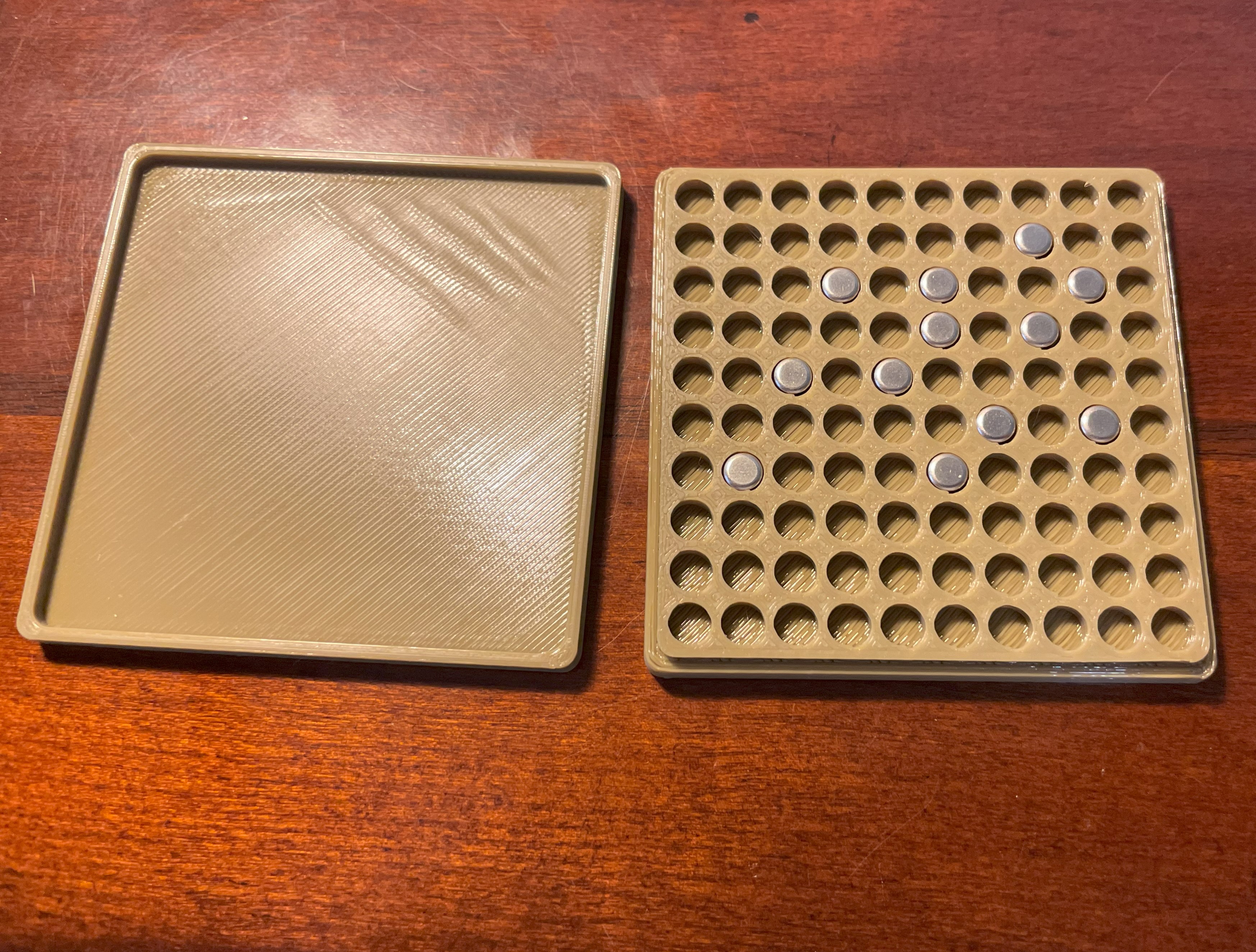 Stackable Primer Trays