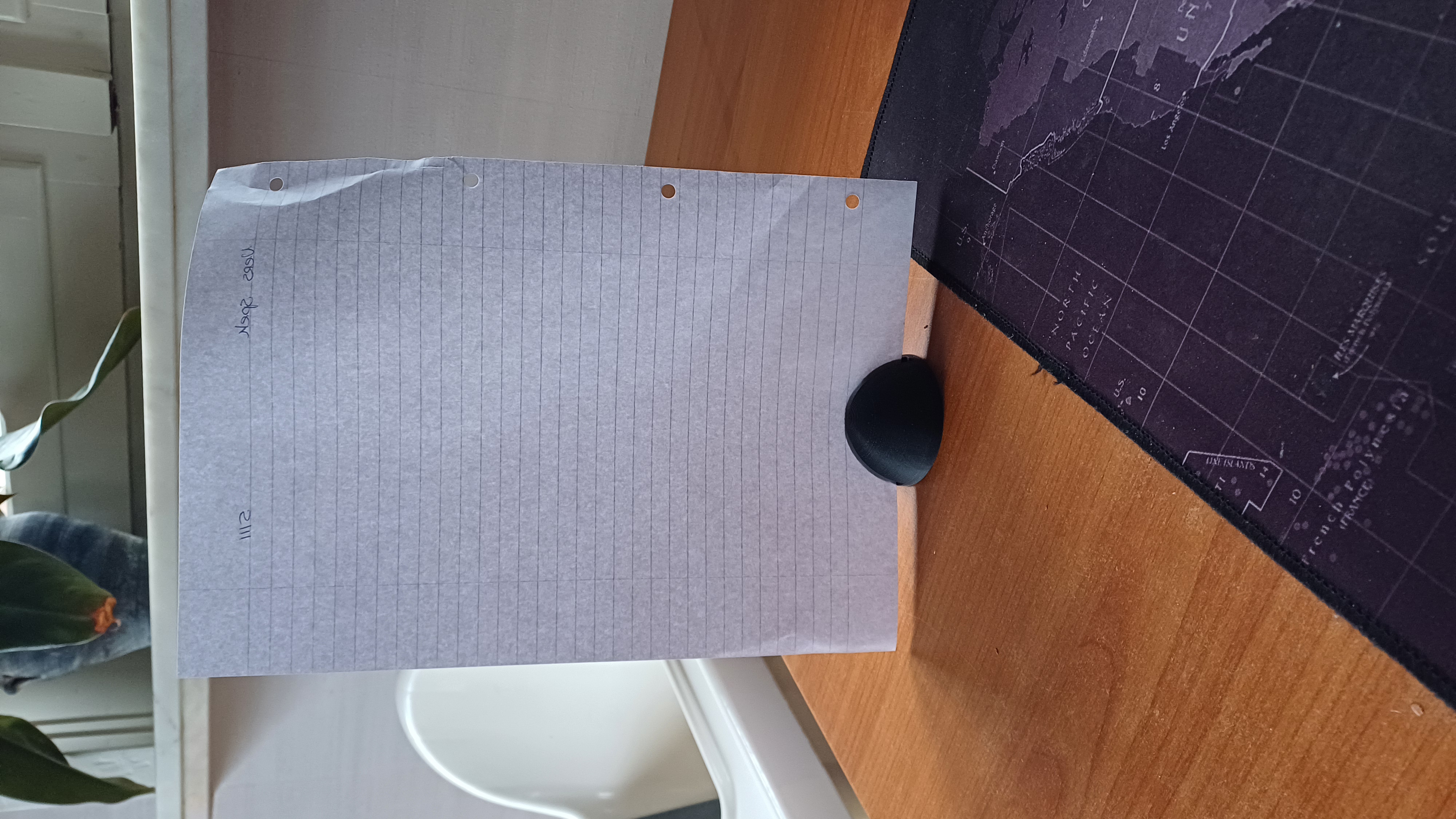 Simpel paper stand