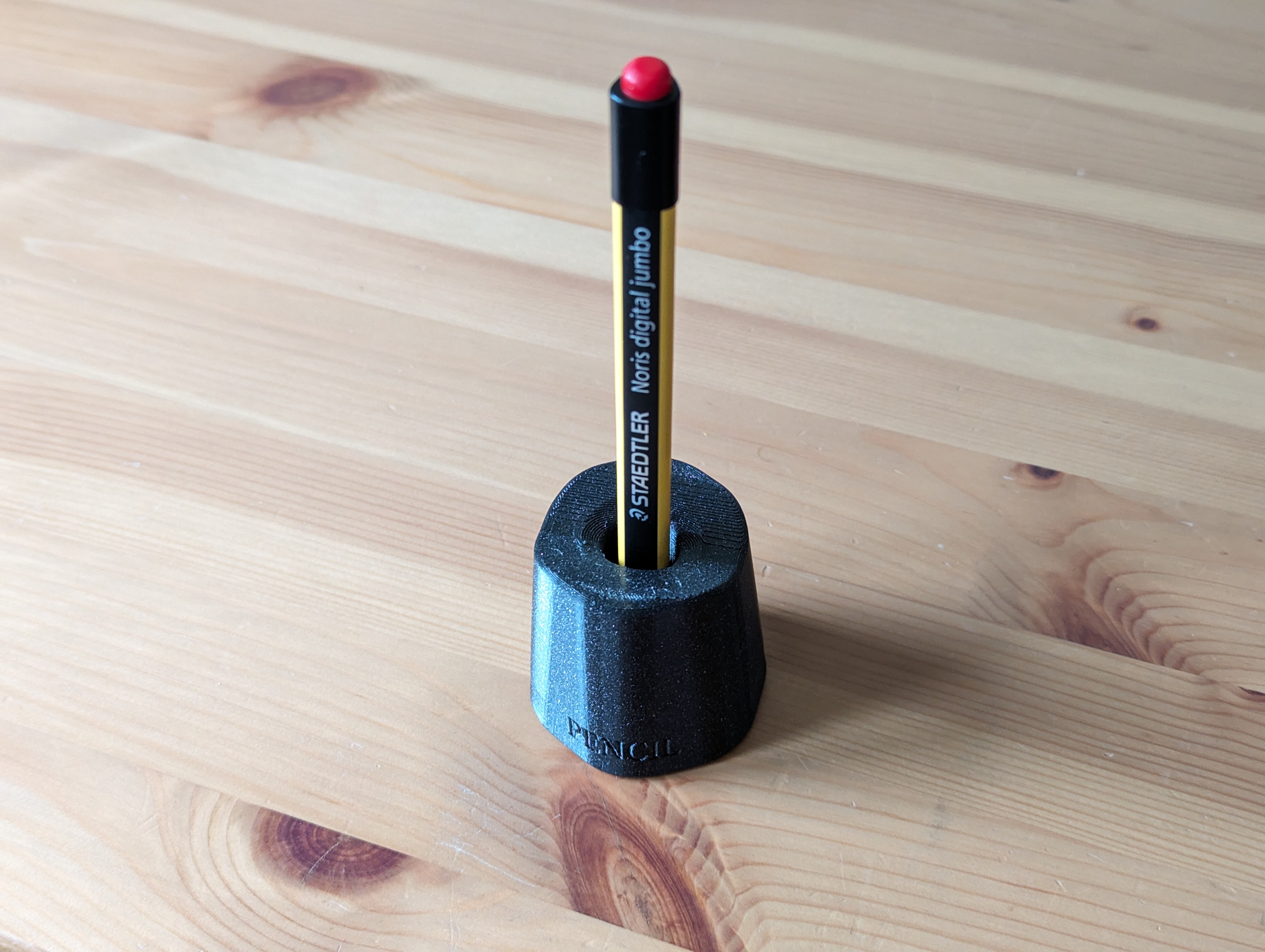 Pencil Stand / Staedler Noris Digital Jumbo / Lamy EMR