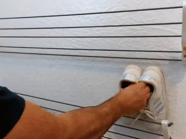 Bungee Rope Shoe Case
