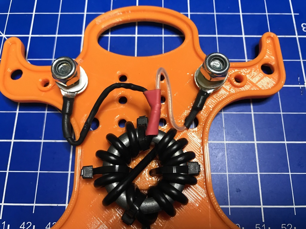 Linked Dipole Centerpiece — thumbnail 2