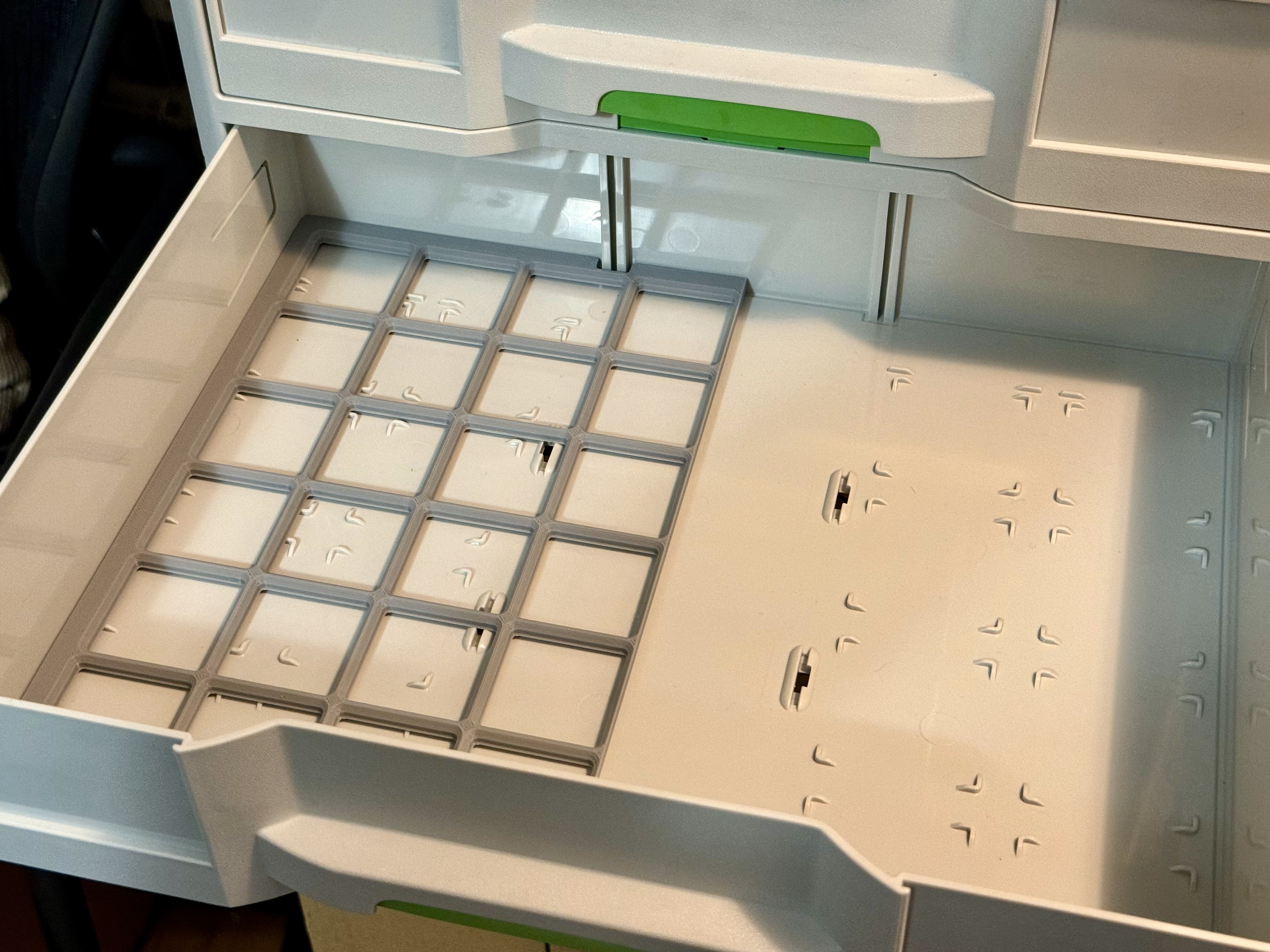 Miniatura 2 do modelo 3D Gridfinity: Festool/Tanos Sortainer SORT 3 insert