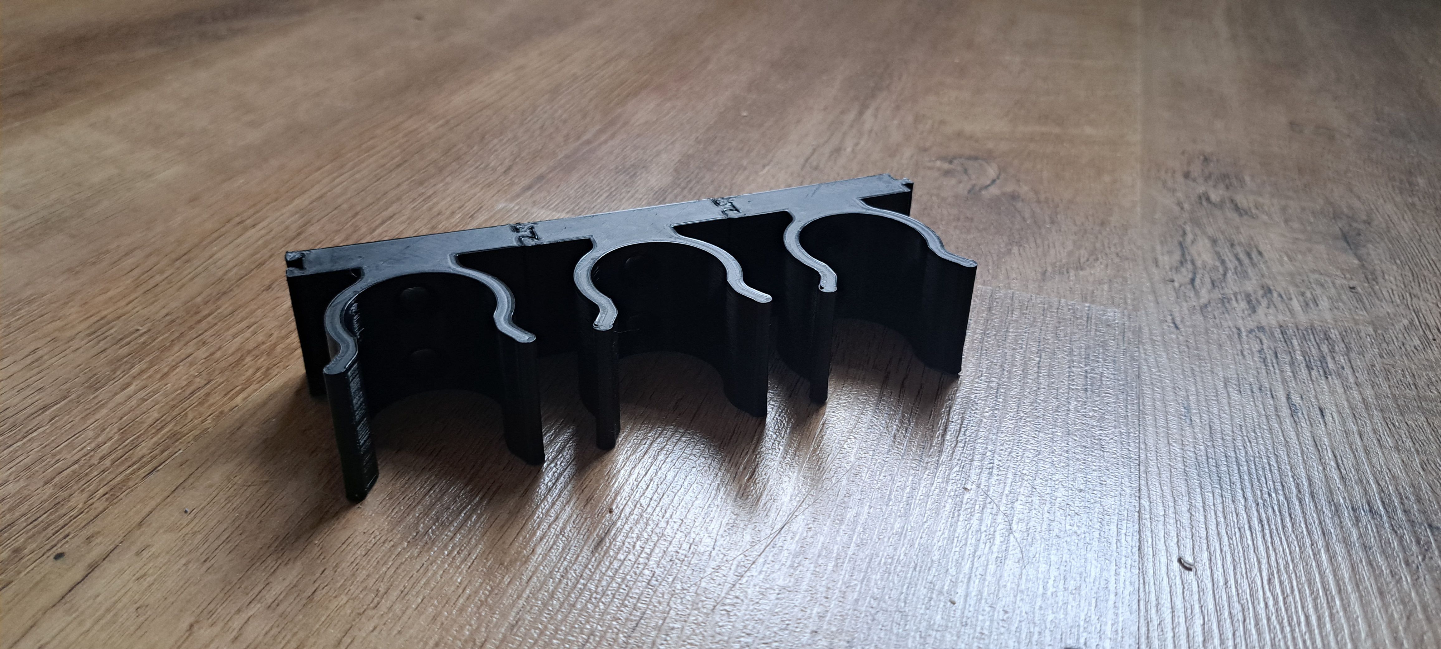 Wall holder for SUP paddle image 2