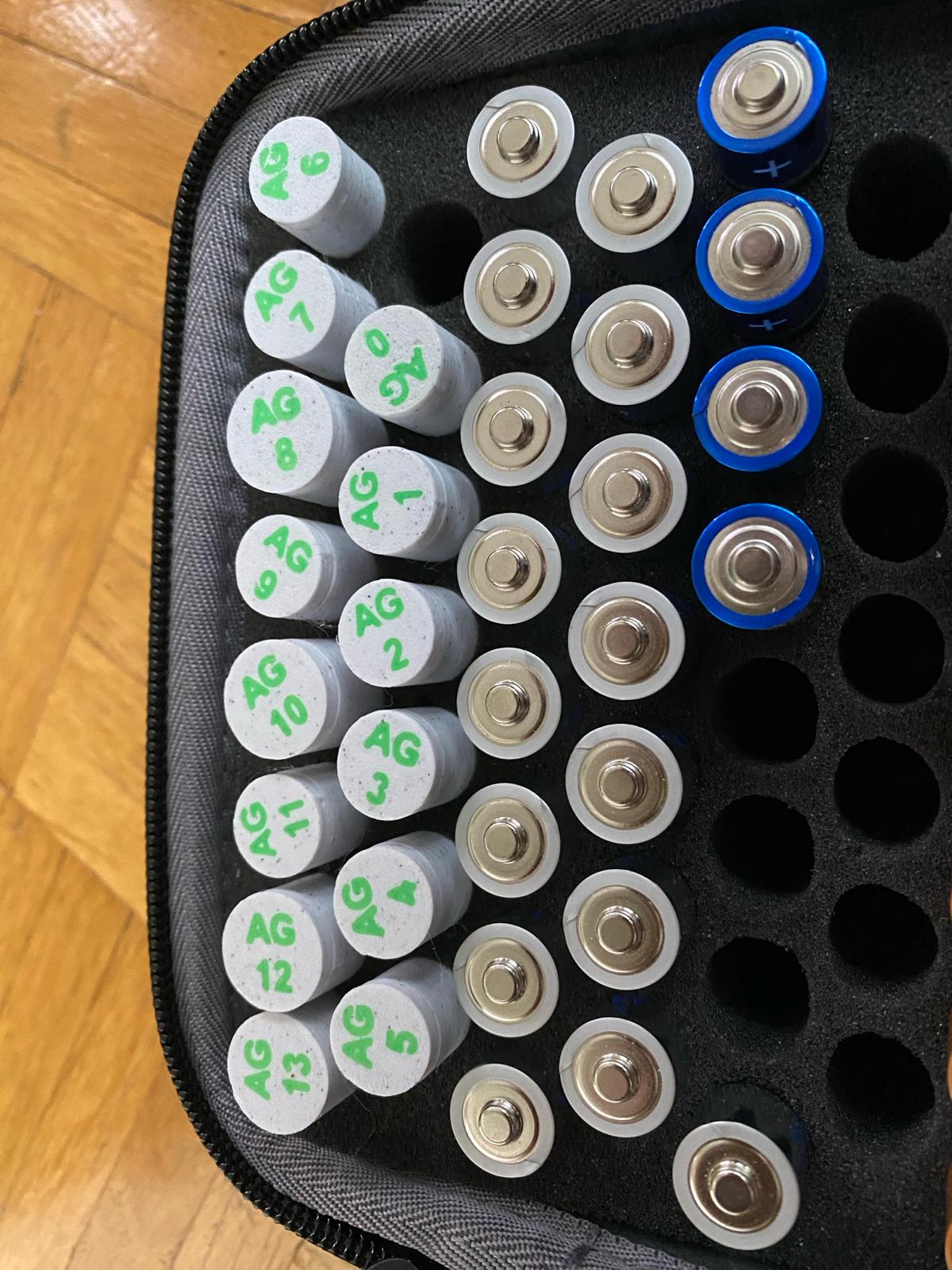 button cell battery holder by dragoncraft Download free STL model