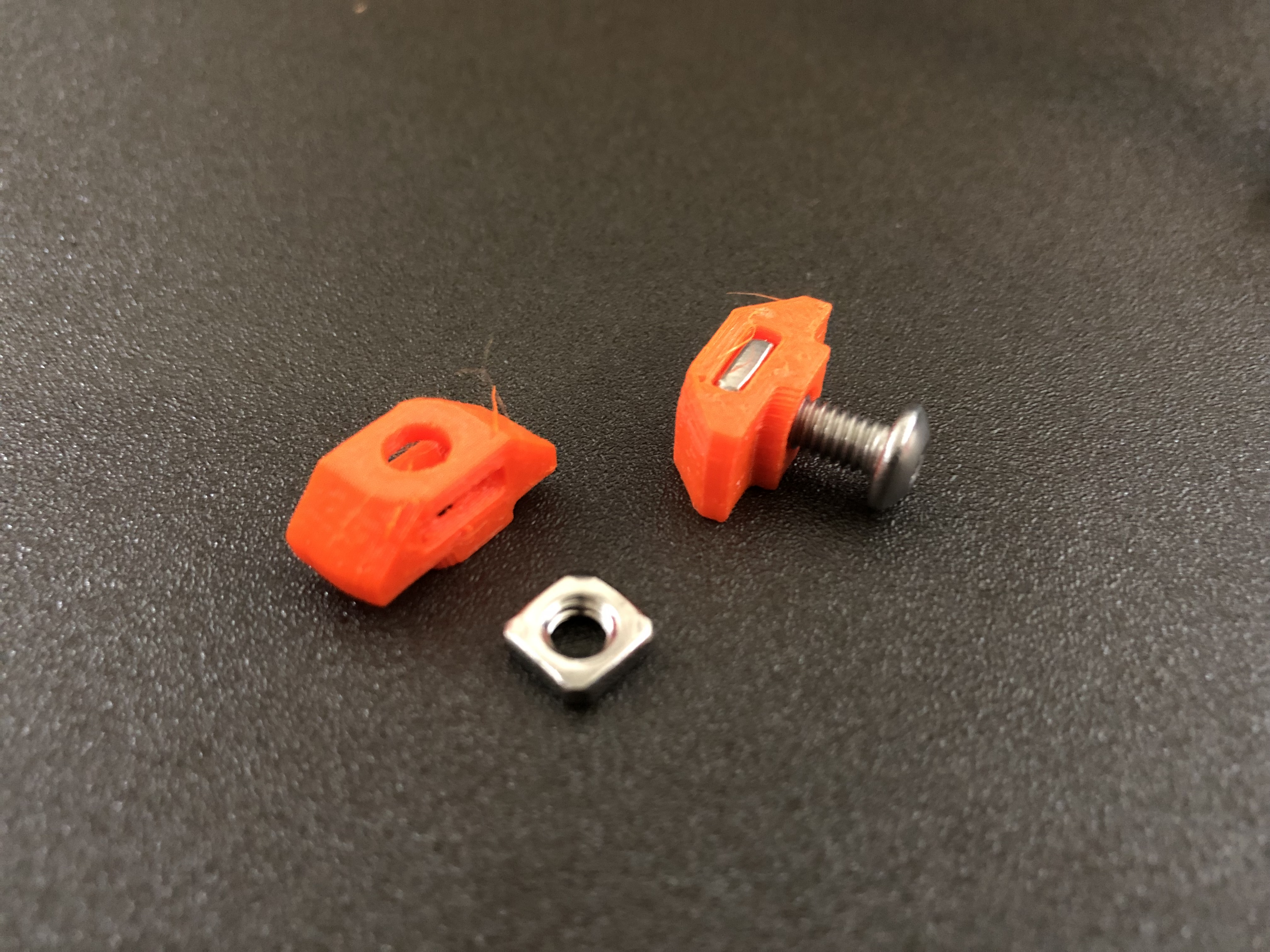 T-Nut for 3030 profile with square nut M4