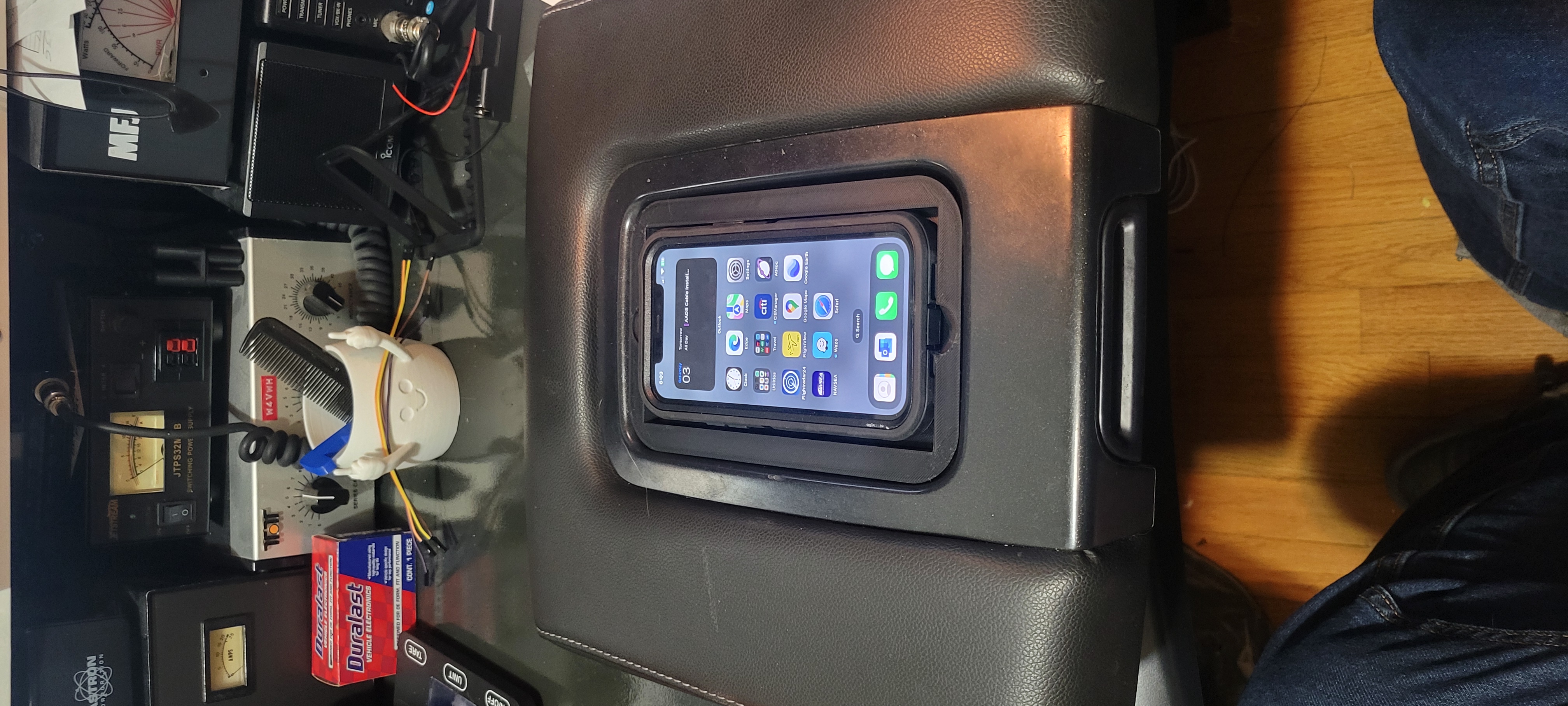 Silverado/Sierra wireless charger