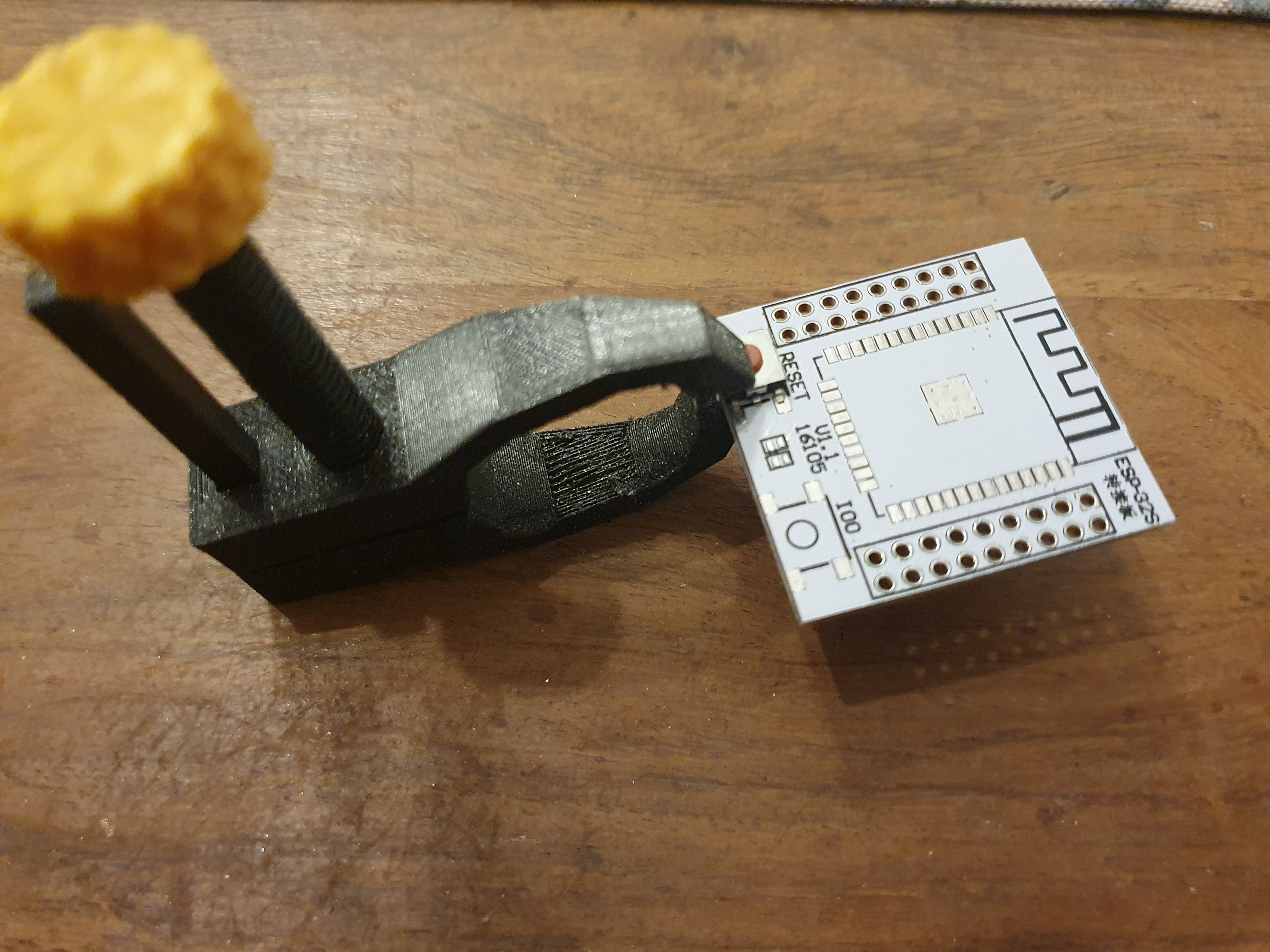 Small clamp