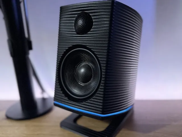 FiiO SP3 Speaker Stand v4