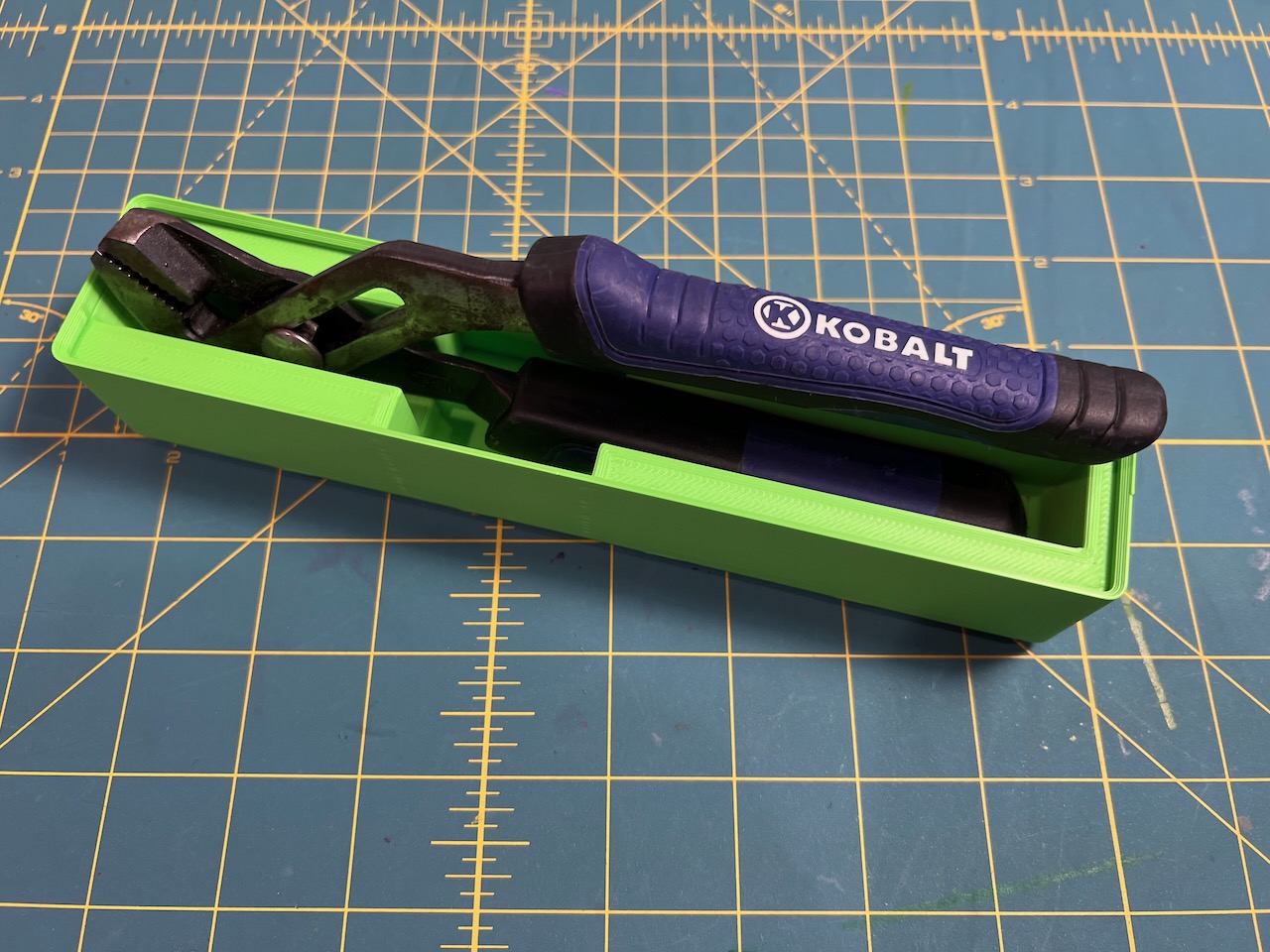 Gridfinity holder for Small Kobalt Adjustable Pliers