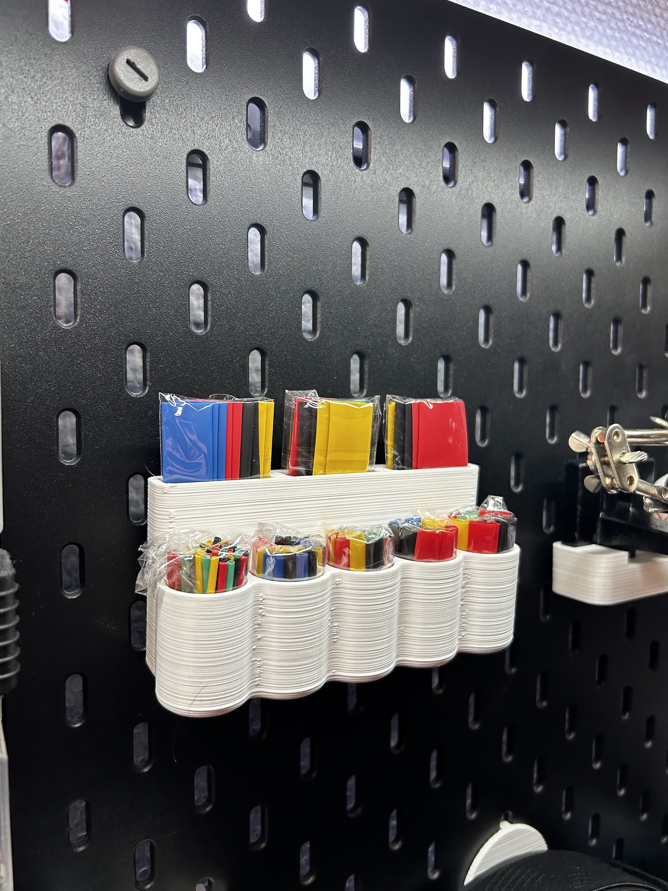 Heat-shrink tube organizer IKEA Skådis