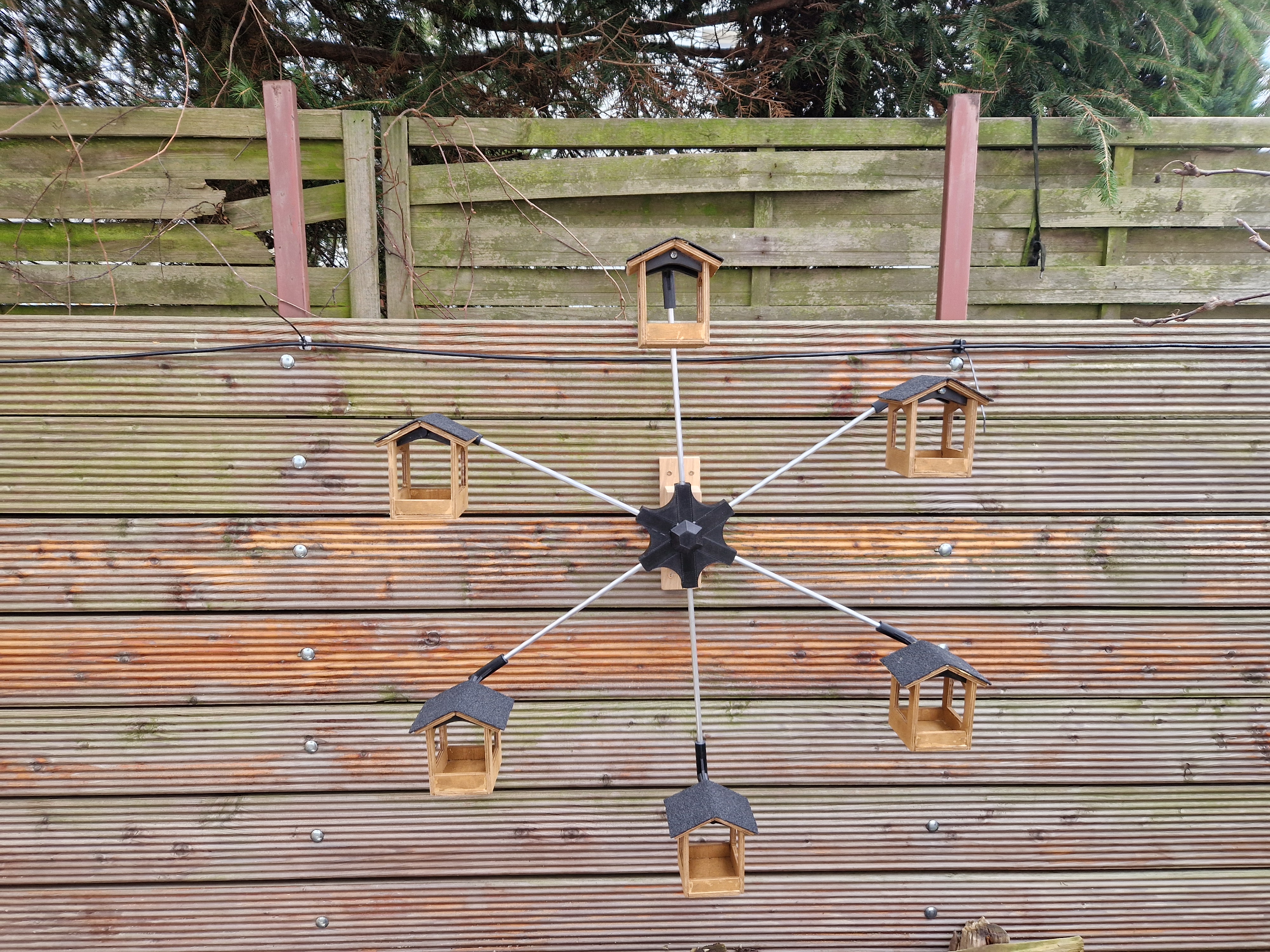 Ferris wheel for chickadees