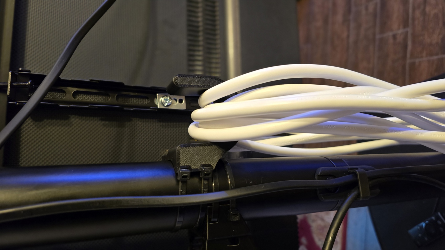 Cord Wrap Pole Mounted — miniatura 2