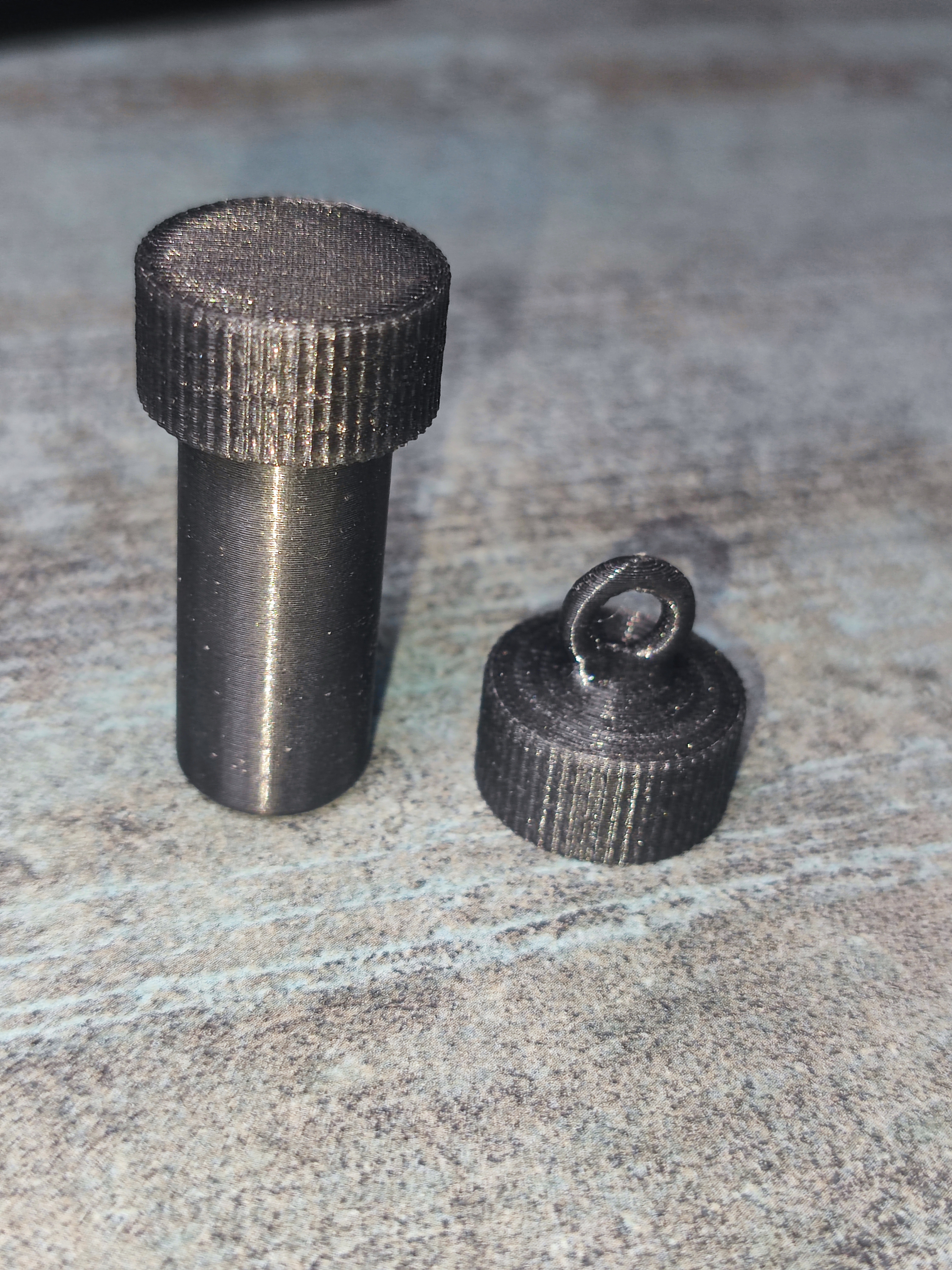 Miniatura 3 do modelo 3D Container keychain