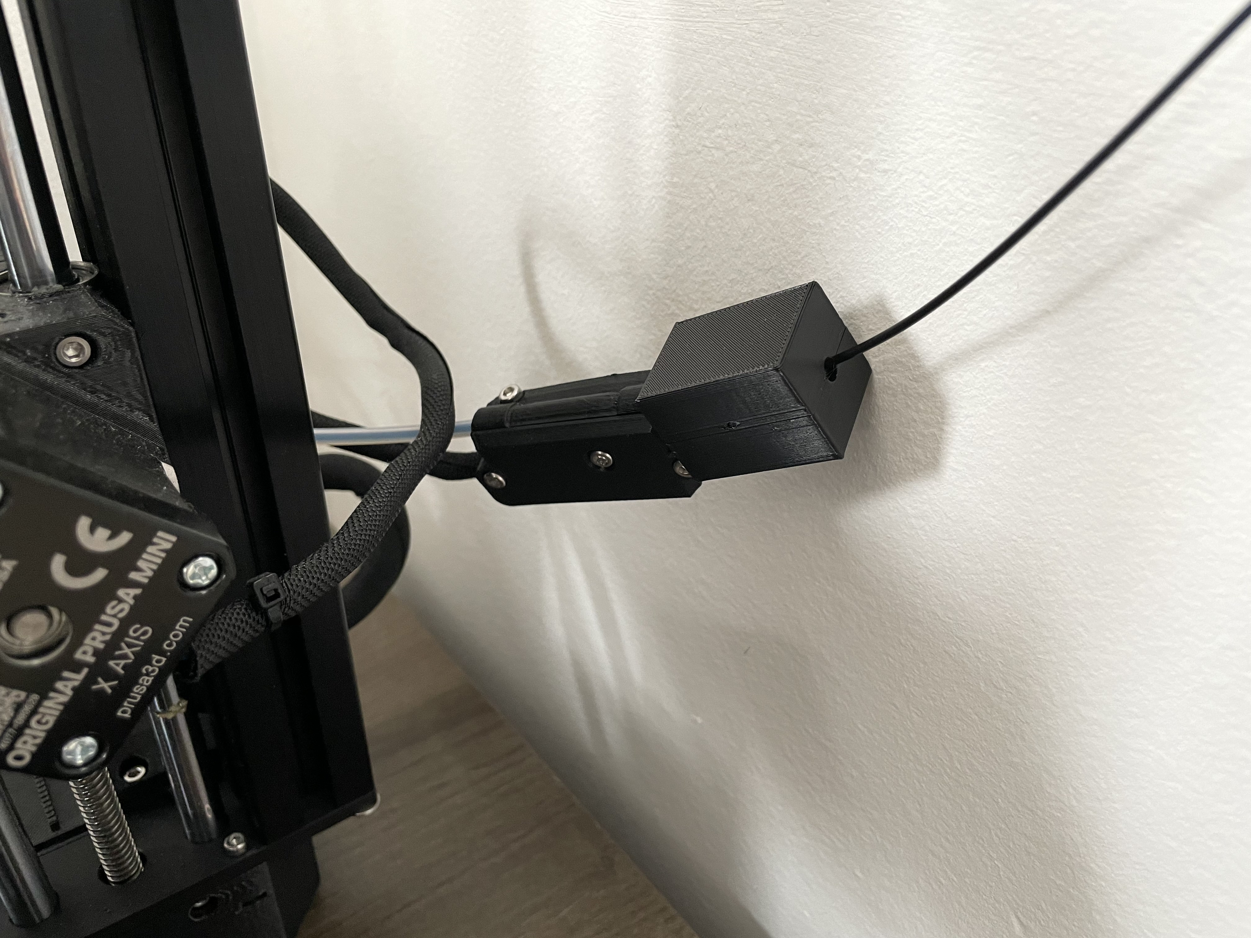 Filament cleaner