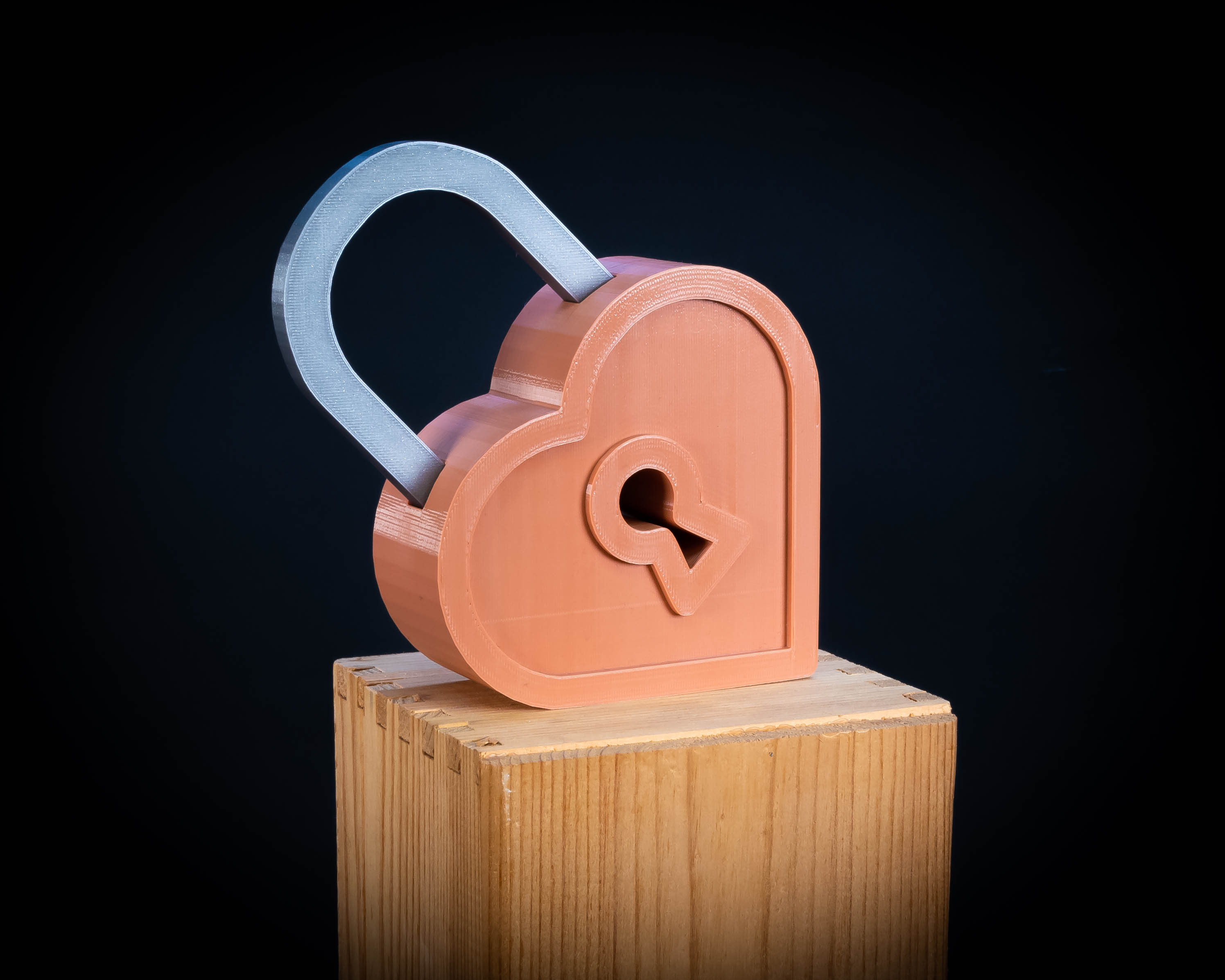 Heart lock (photo booth/party prop)