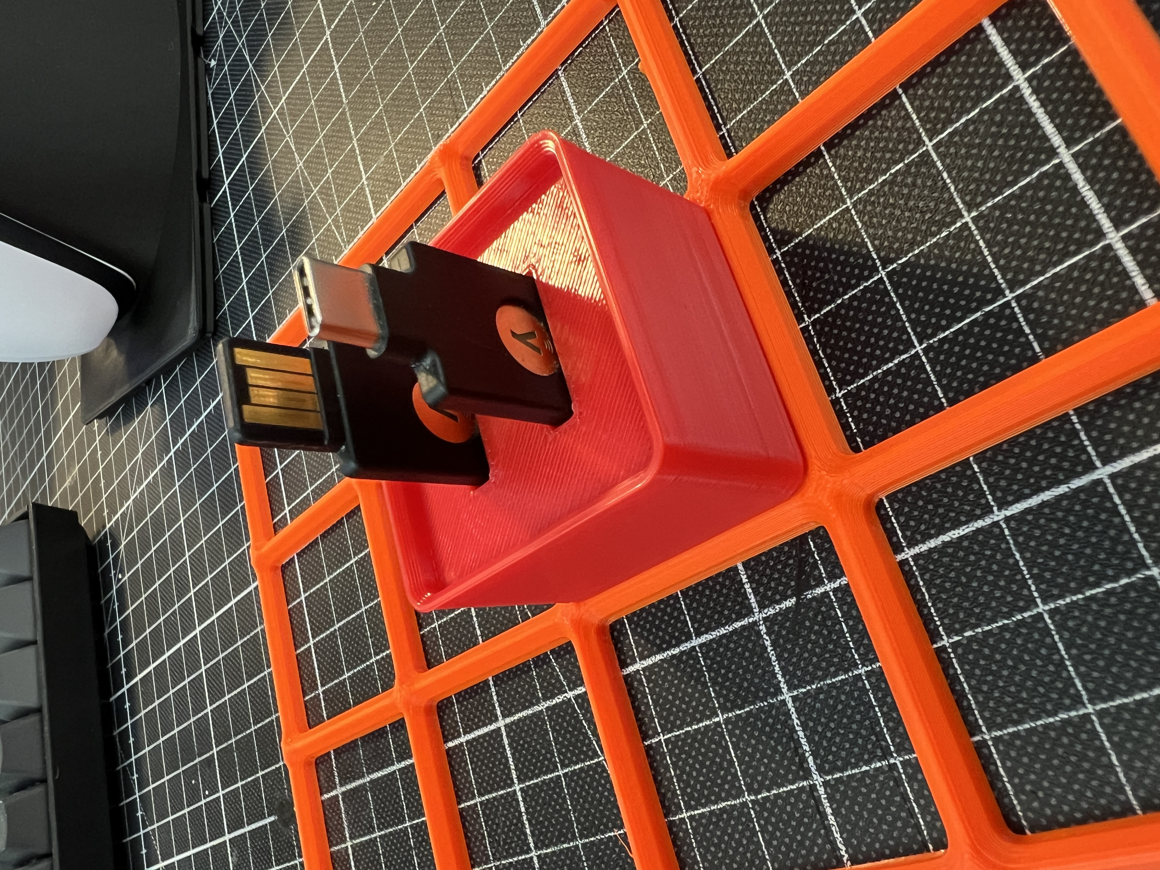 Gridfinity Base for 2 Yubikeys