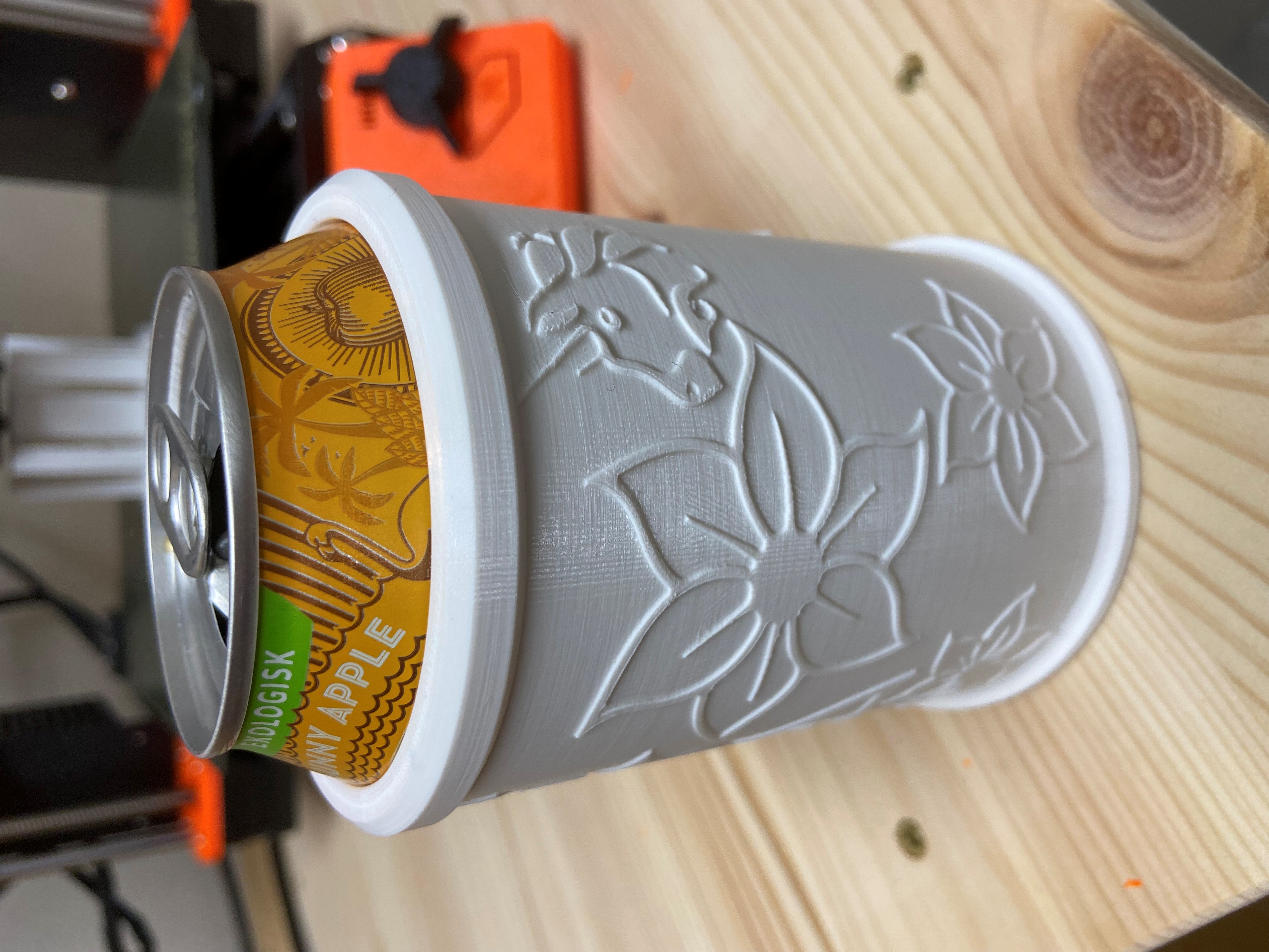 flower beercan holder/ saver by Pontus Download free STL model