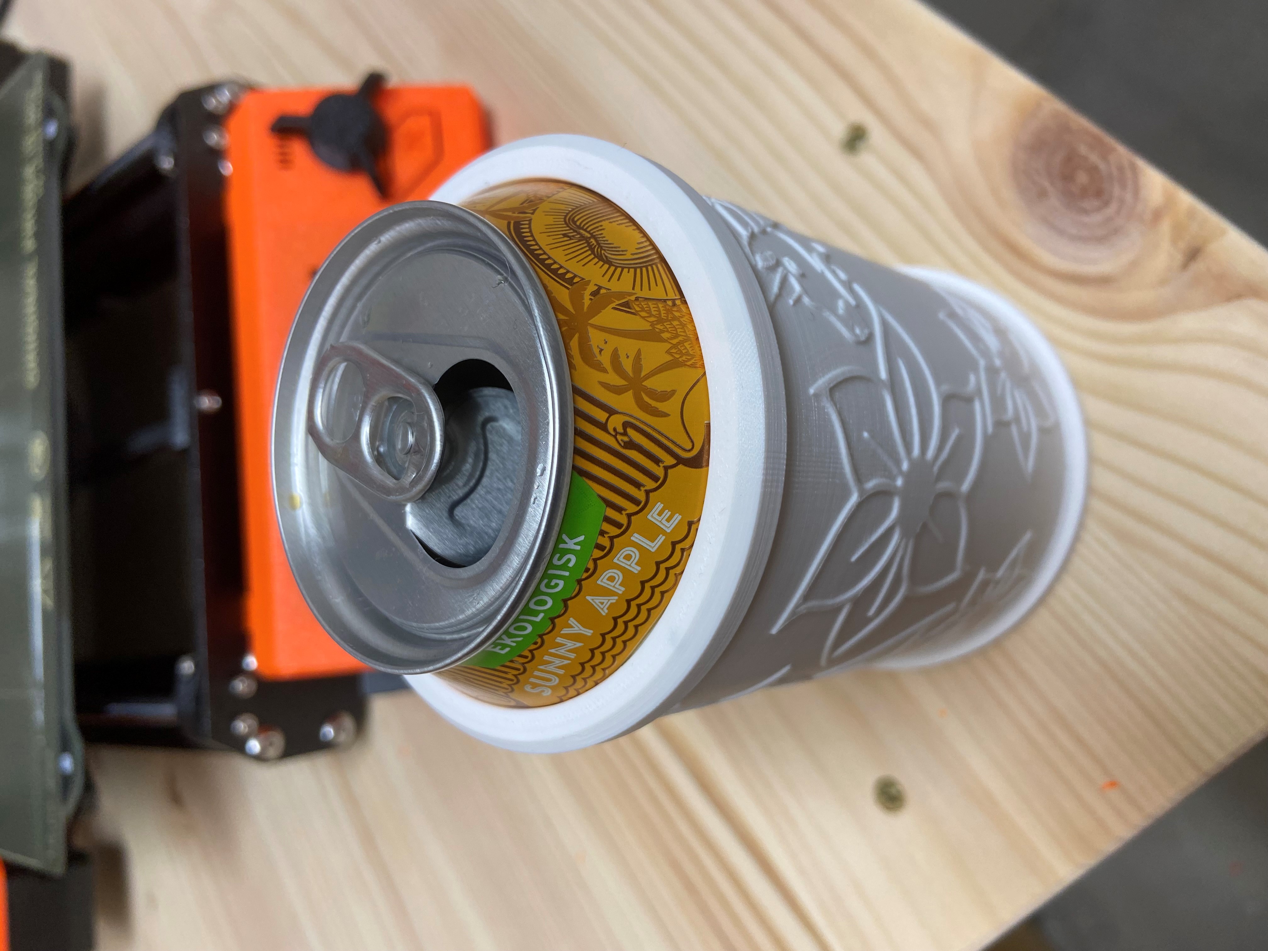 flower beercan holder/ saver by Pontus Download free STL model