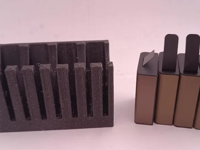 Action cam battery holder// build in supports