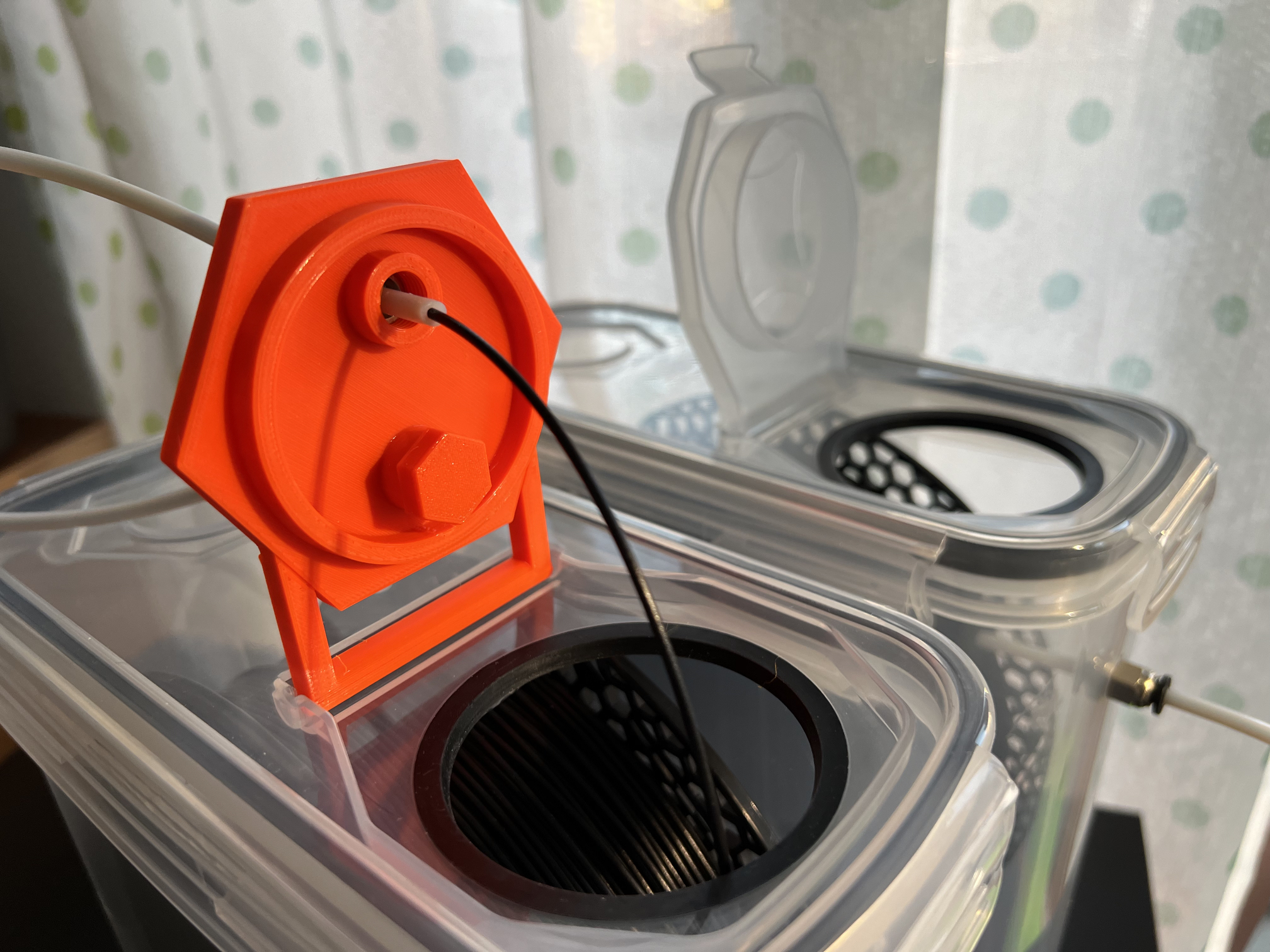 Dry Box Plug