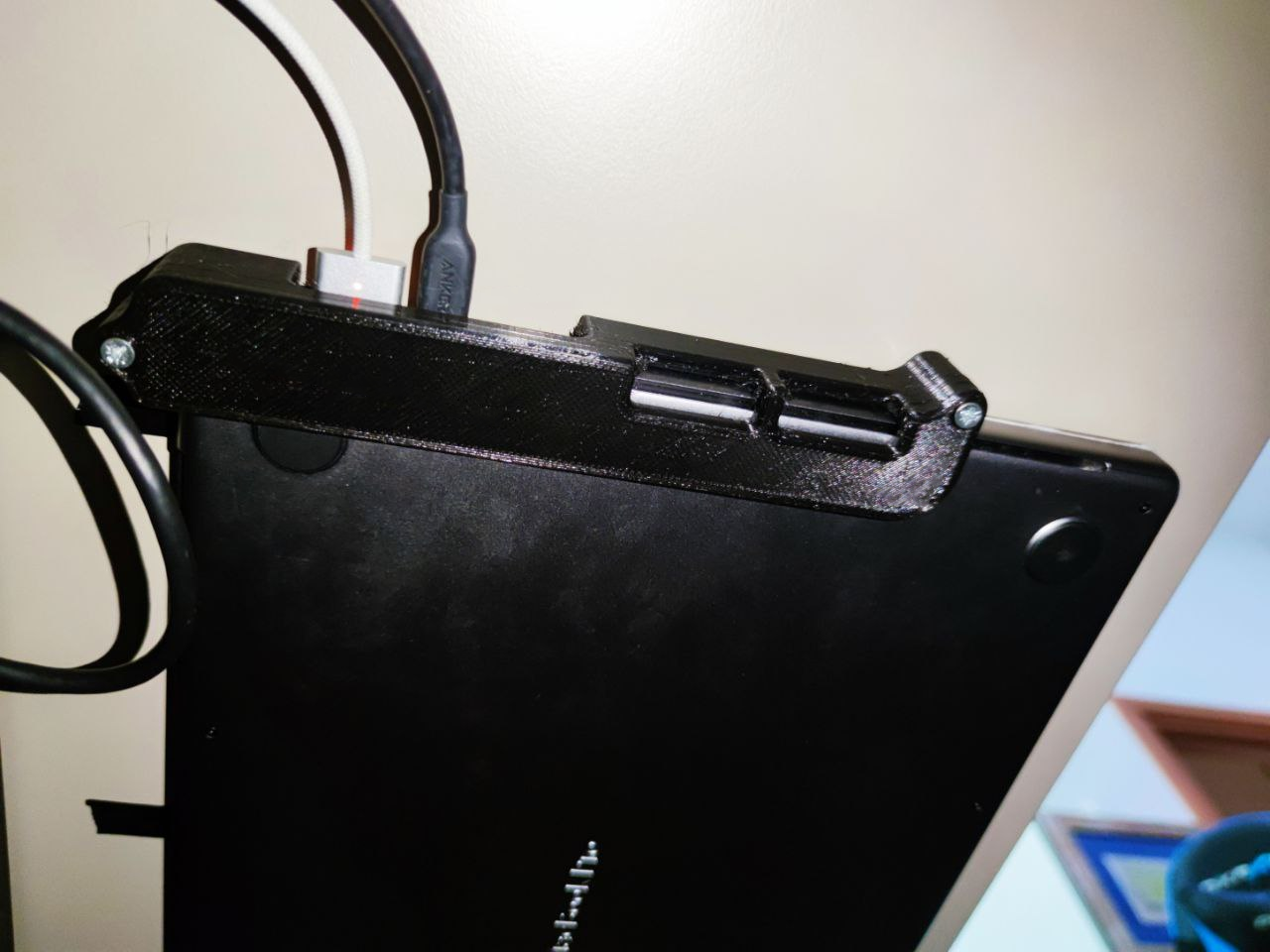 Under Desk Mount for Apple MacBook Pro 16" M1 2021