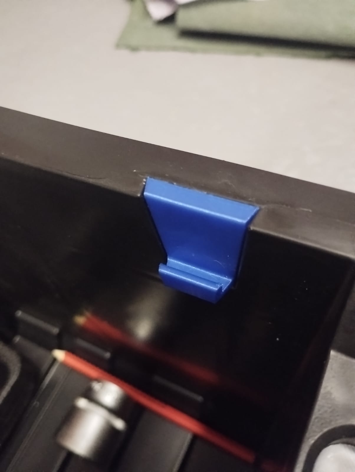 QBrick ONE Tray Hook — thumbnail 2
