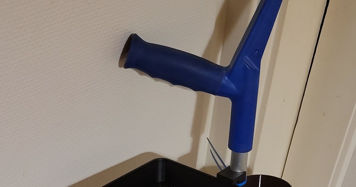 Tray with cover for mounting on crutch by RoyK | Download free STL ...