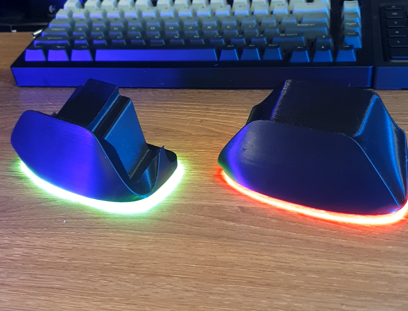 Xbox Controller Stand with LED to Elite Controller version by Maekri