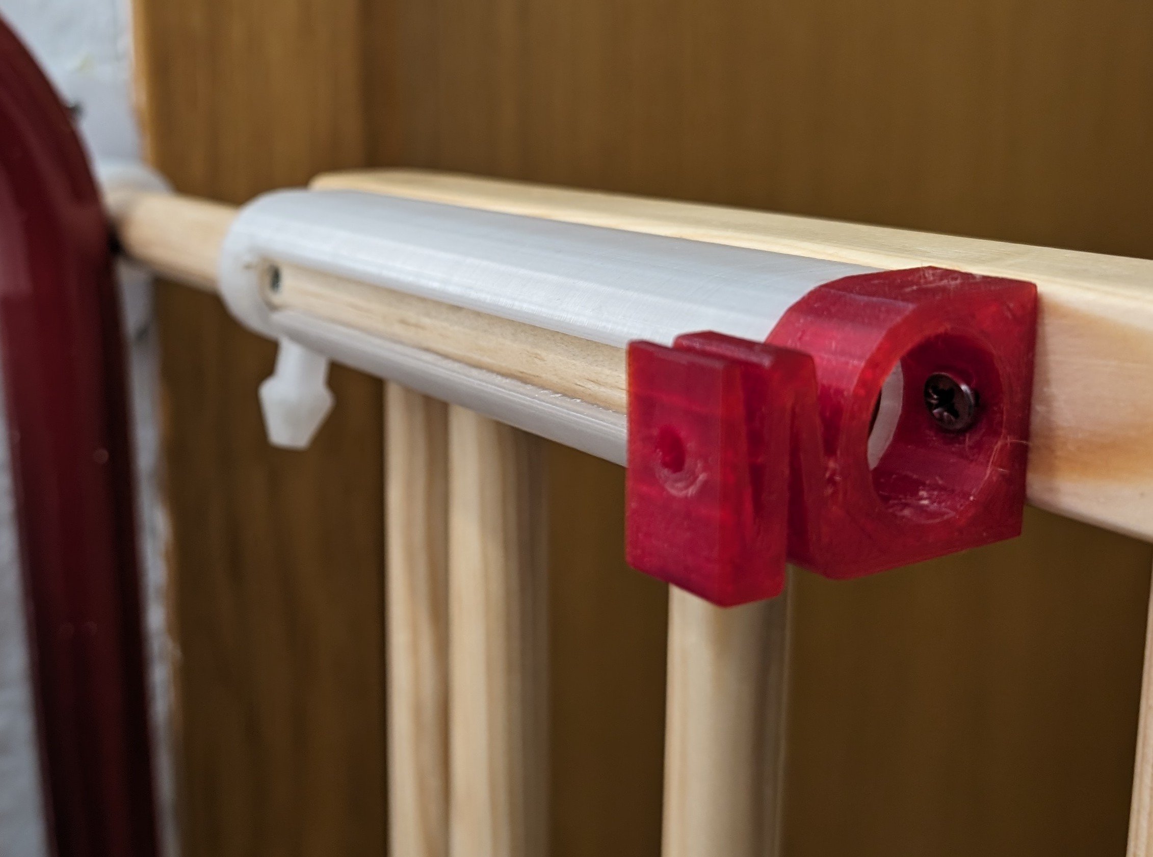 Door bolt lock