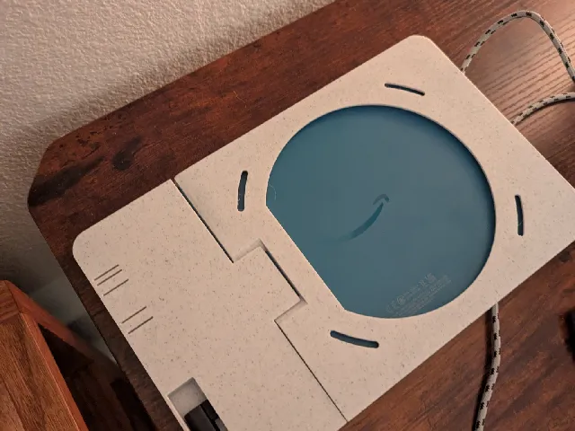 Amazon Fire HD 10 (2021) Wall mount_Remix