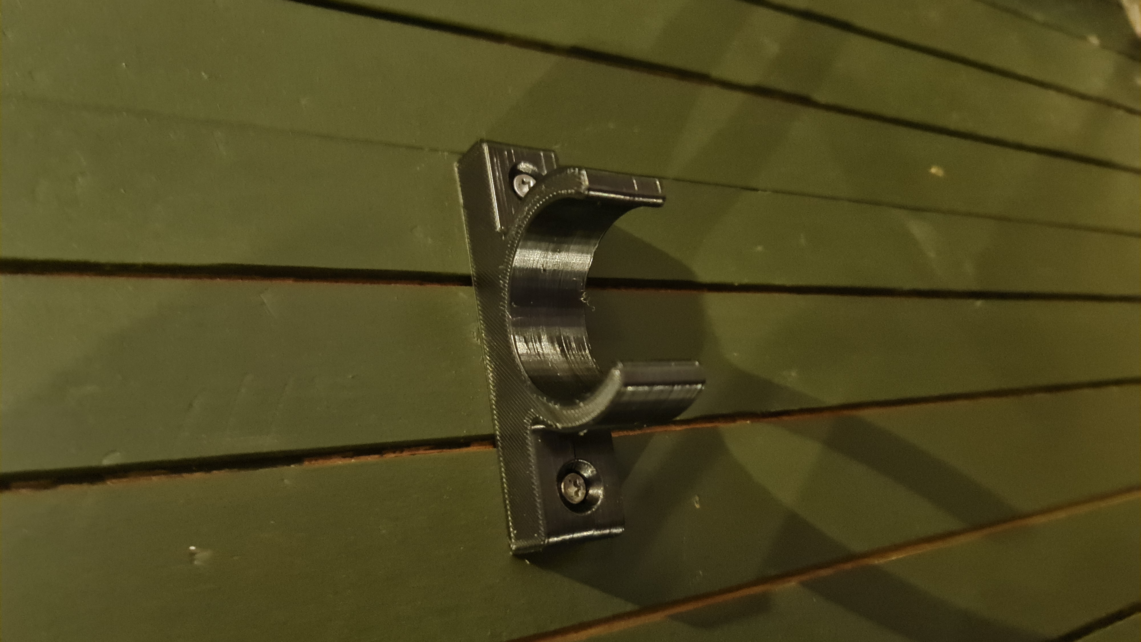 Bike pump wall mount by dasmikko Download free STL model