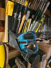 Scissors holder