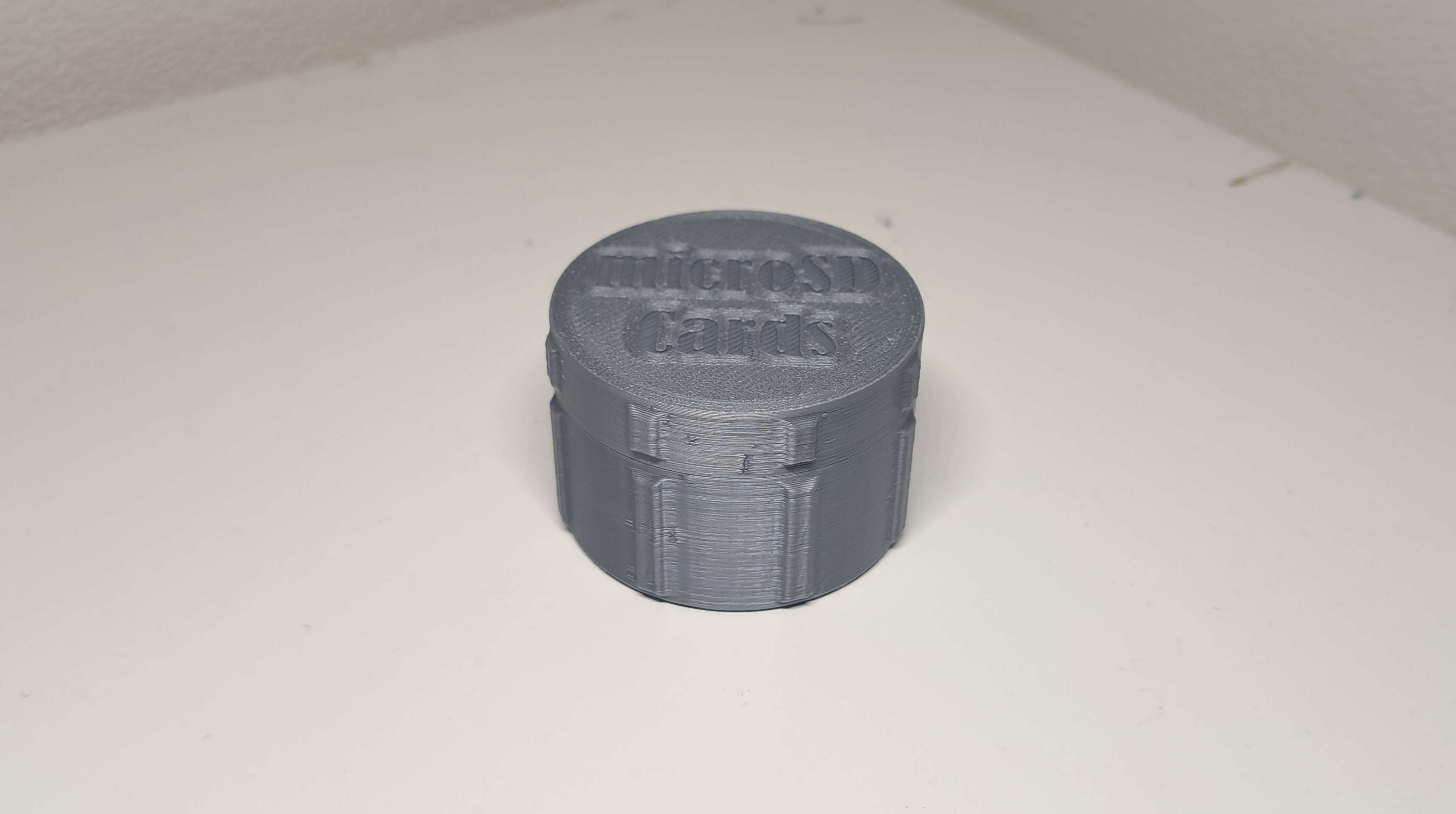 Miniatura 2 do modelo 3D Micro SD Card storage + USB reader
