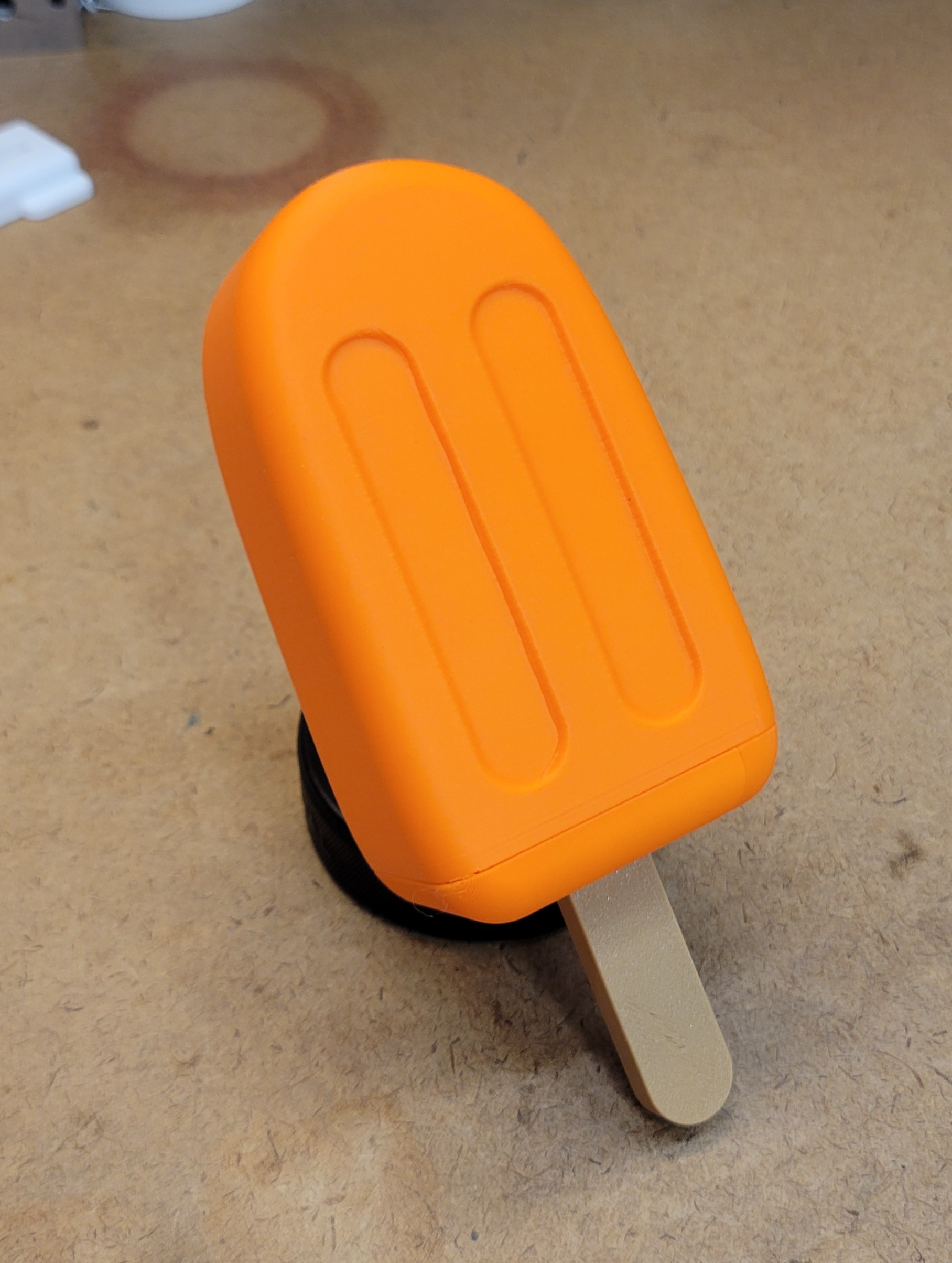 Popsicle Shaped Container — thumbnail 3