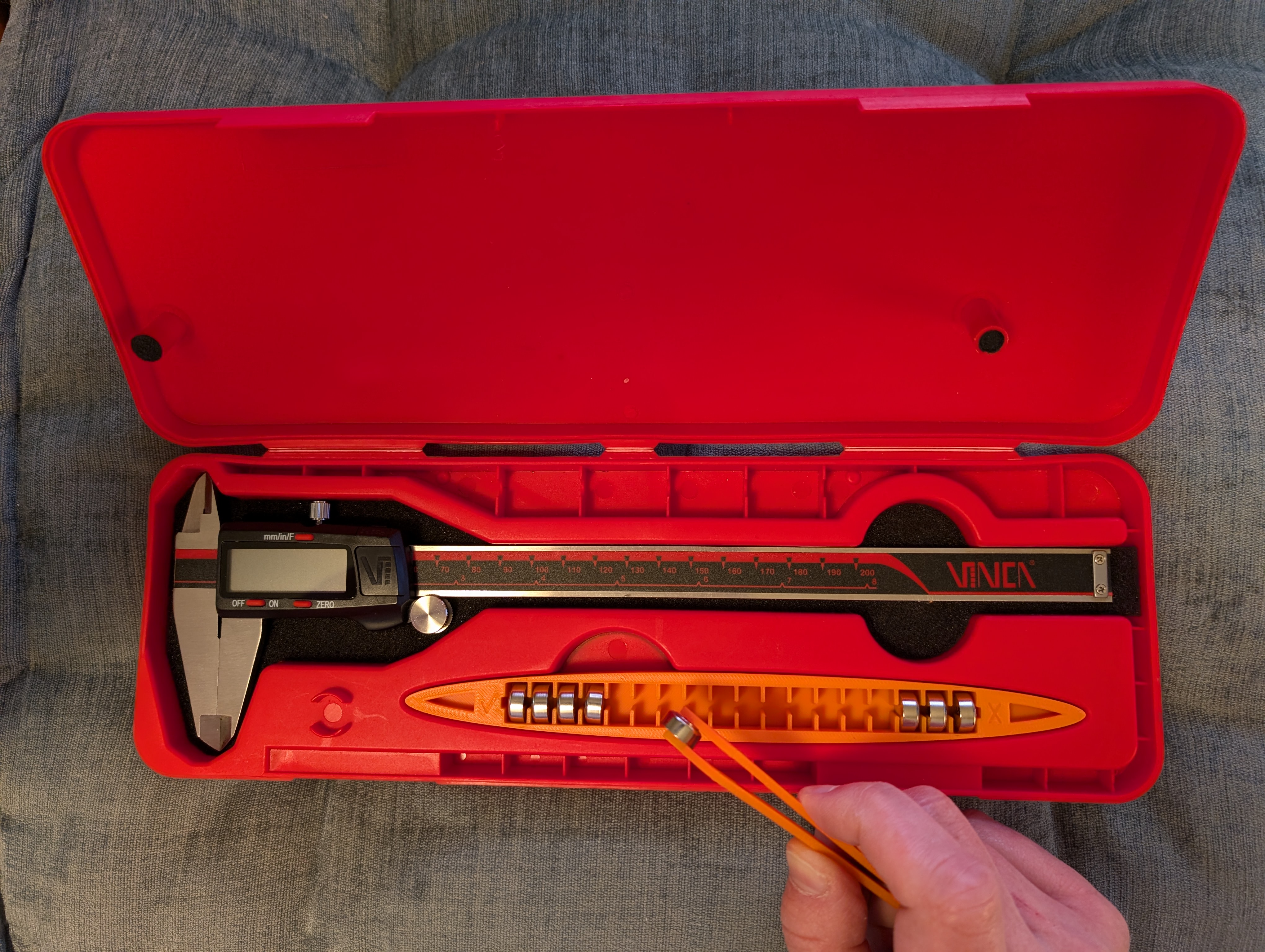 Battery compartment for VINCA Digital Caliper, DCLA-0805