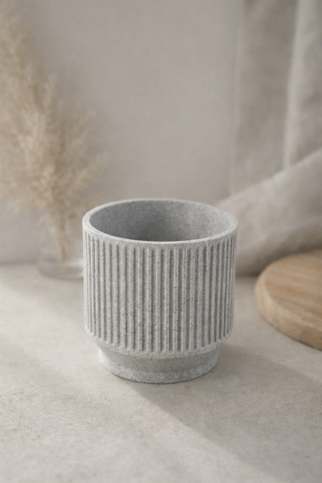 Ribbed Pot 3D model