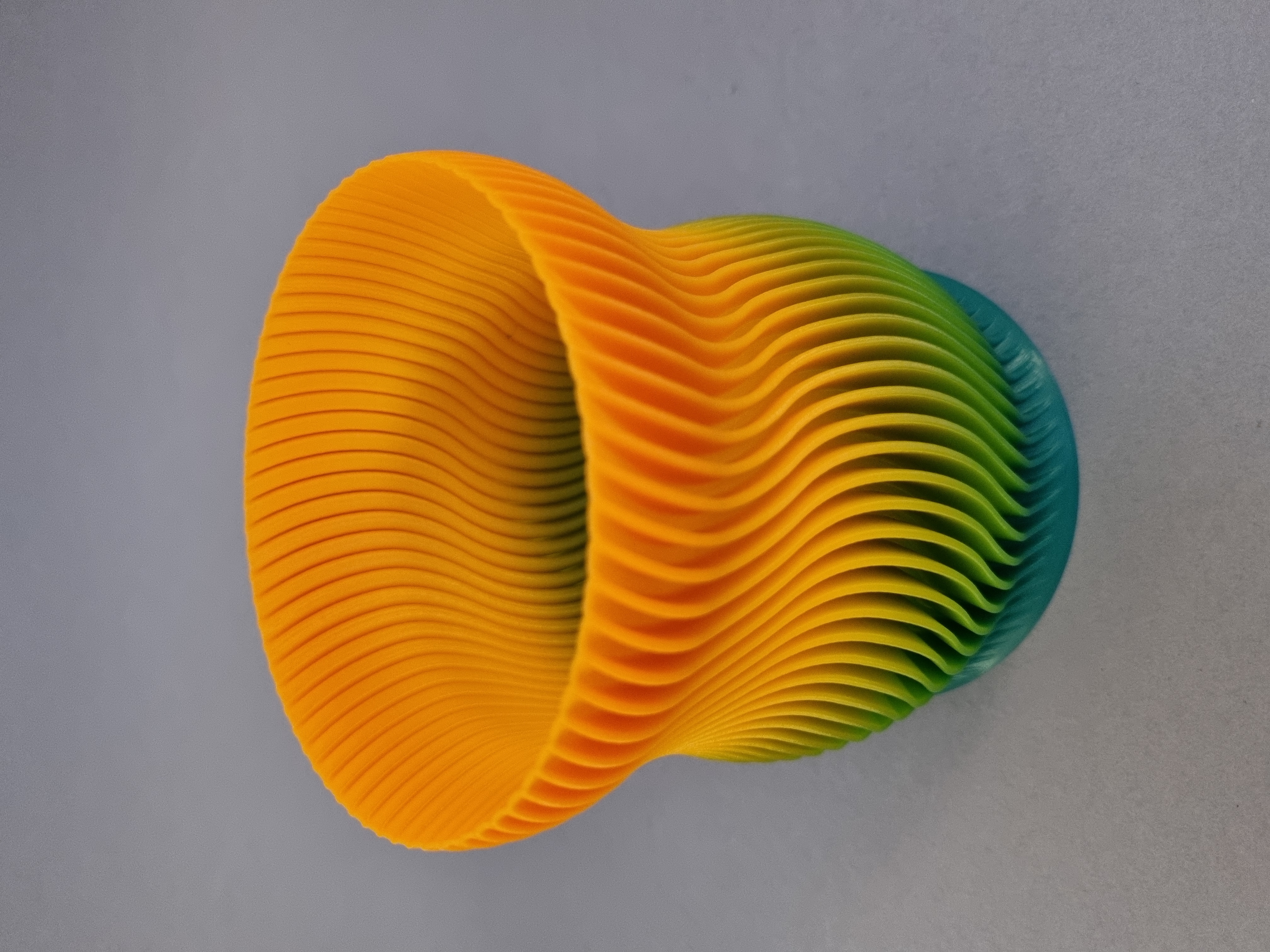 Miniatura 6 do modelo 3D Twisted Vase