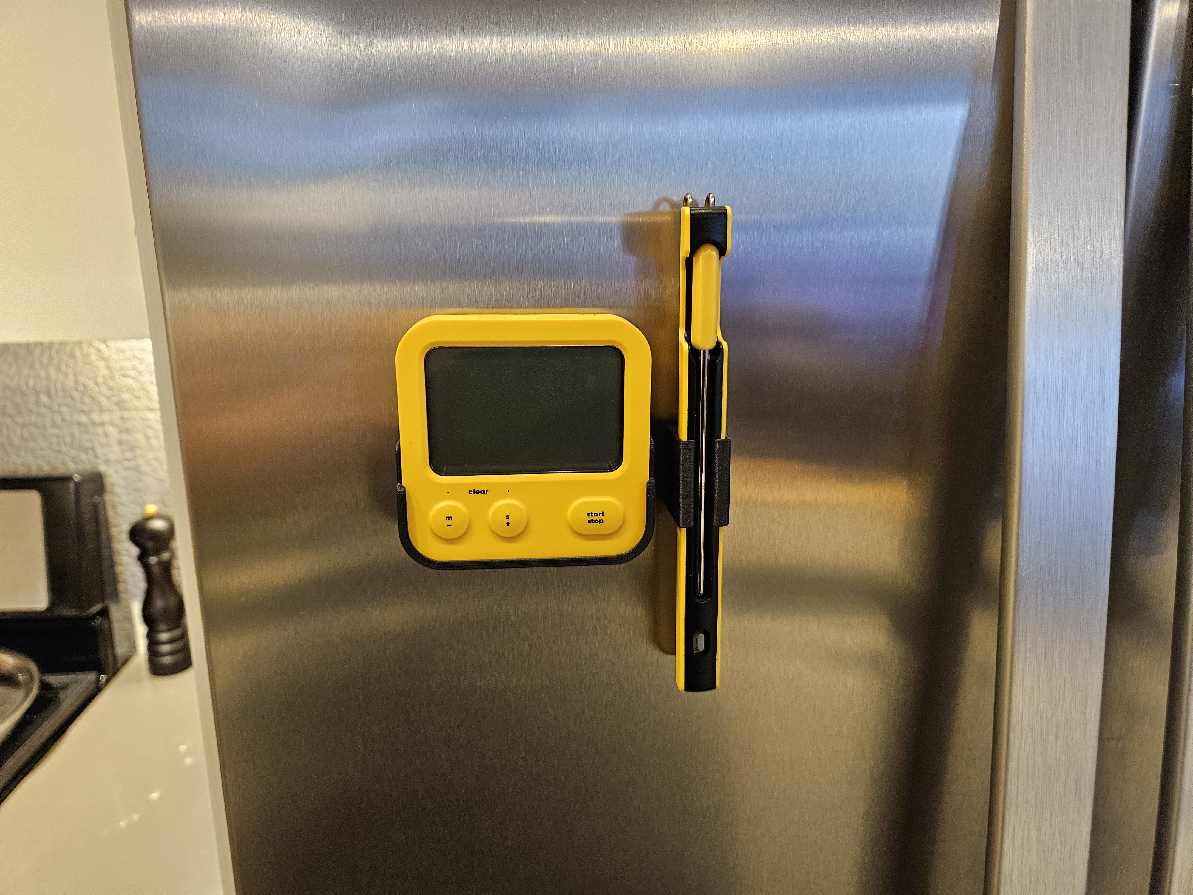 Combustion Inc Predictive Thermometer & 1st Gen Display Magnetic Mounts