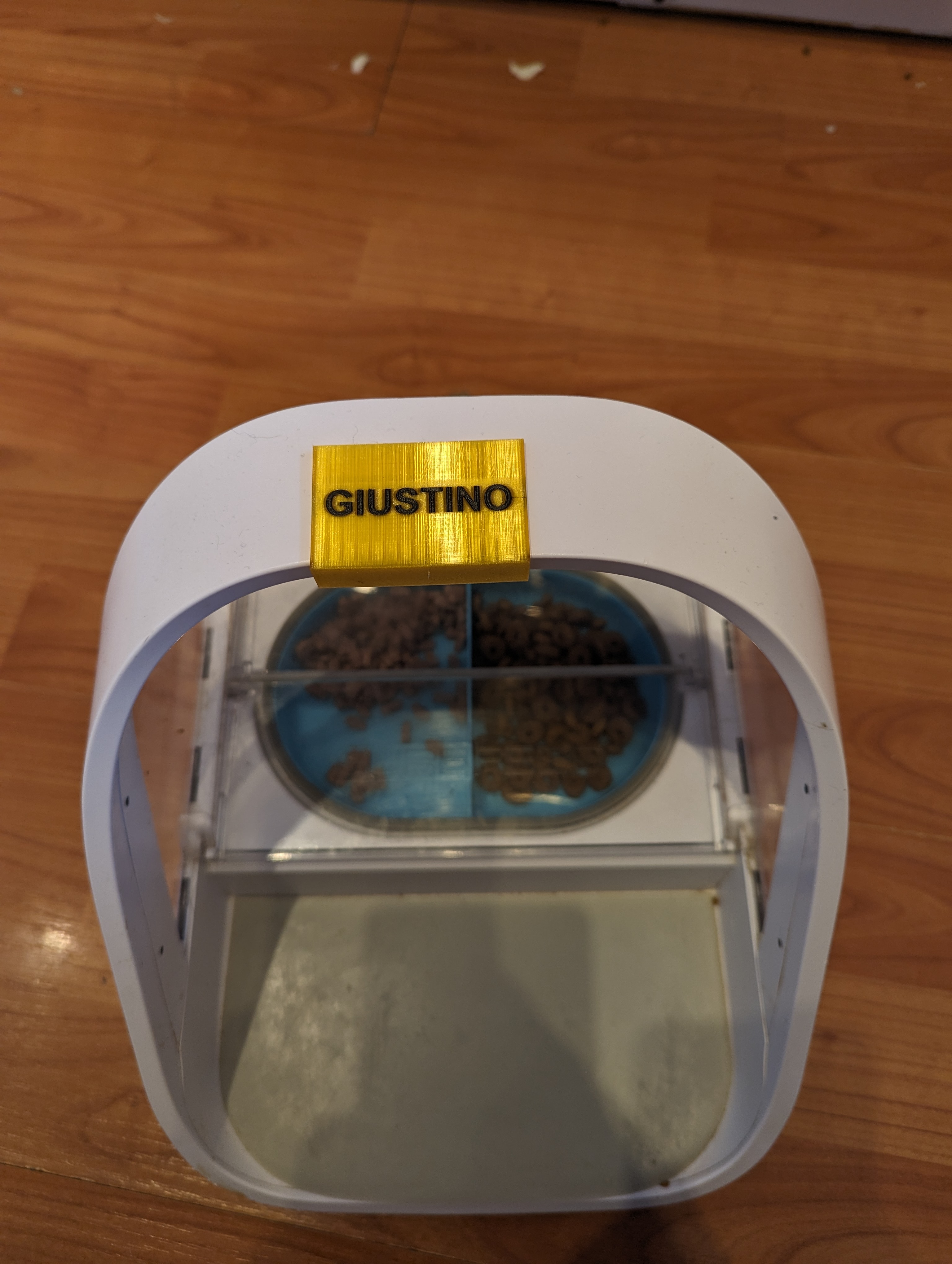 Sure Petcare SureFeed Microchip Pet Feeder name tag by