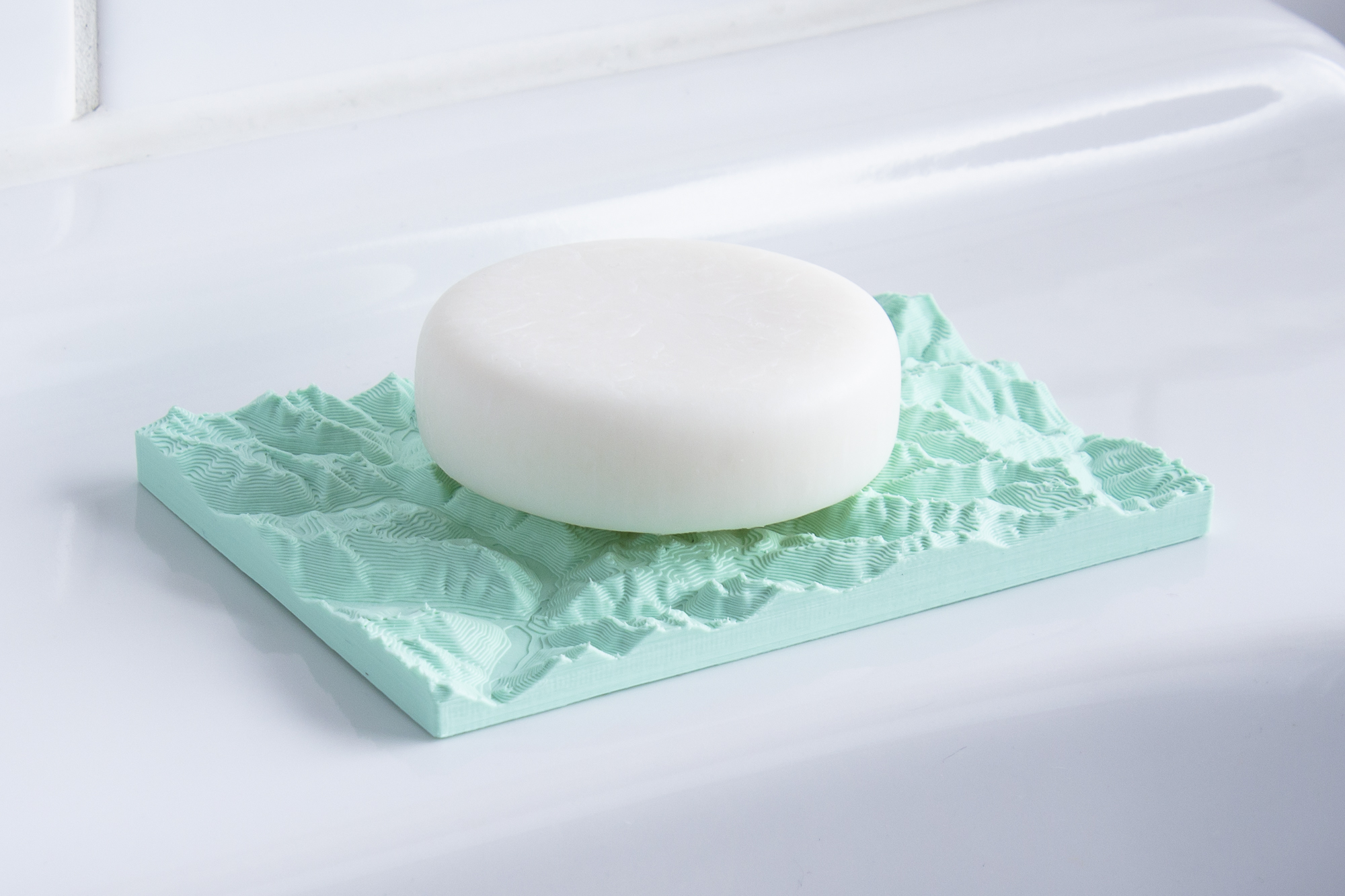 Alpine Peaks - Soap Holder - Quick and Easy Print - Interesting and functional - Gift idea - Gift inspiration - High and Low Poly versions - Housewarming - Mountain — thumbnail 2