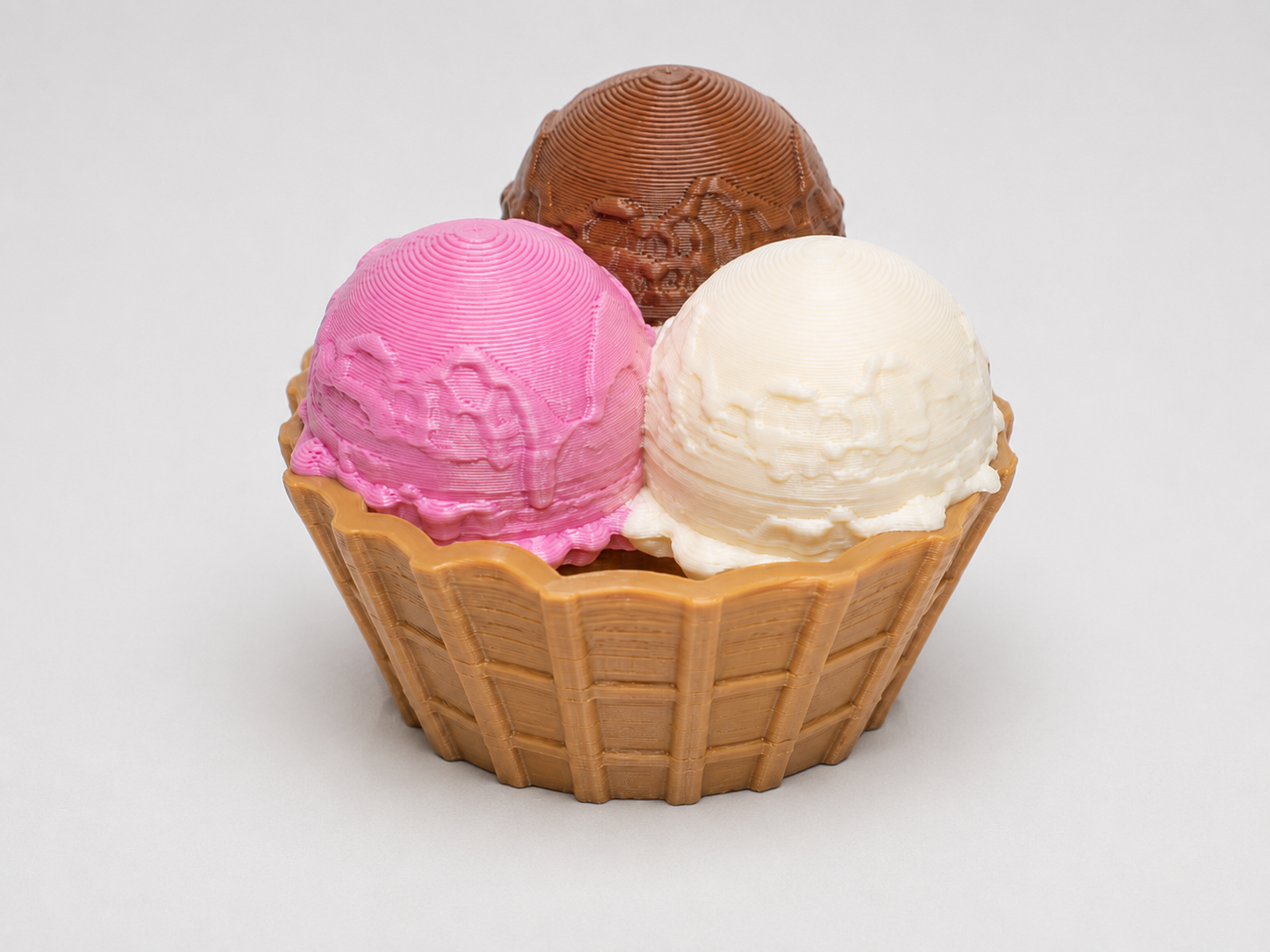 Eiswaffelbecher/Ice cream cup