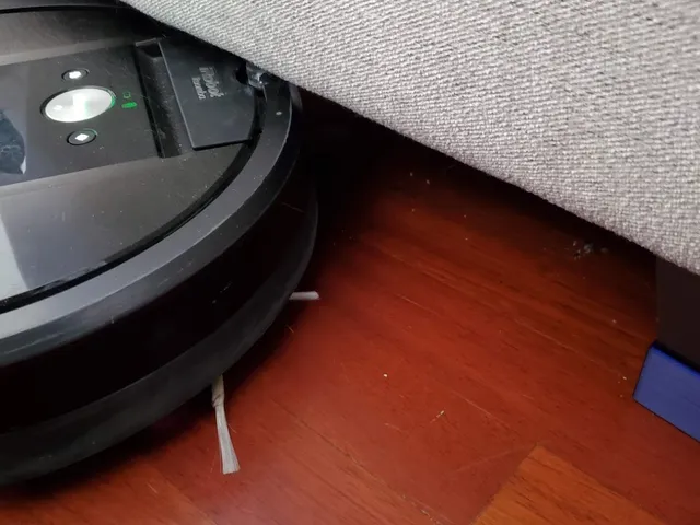 La-Z-Boy Meyer Sofa Roomba spacer. 115mmx115mm