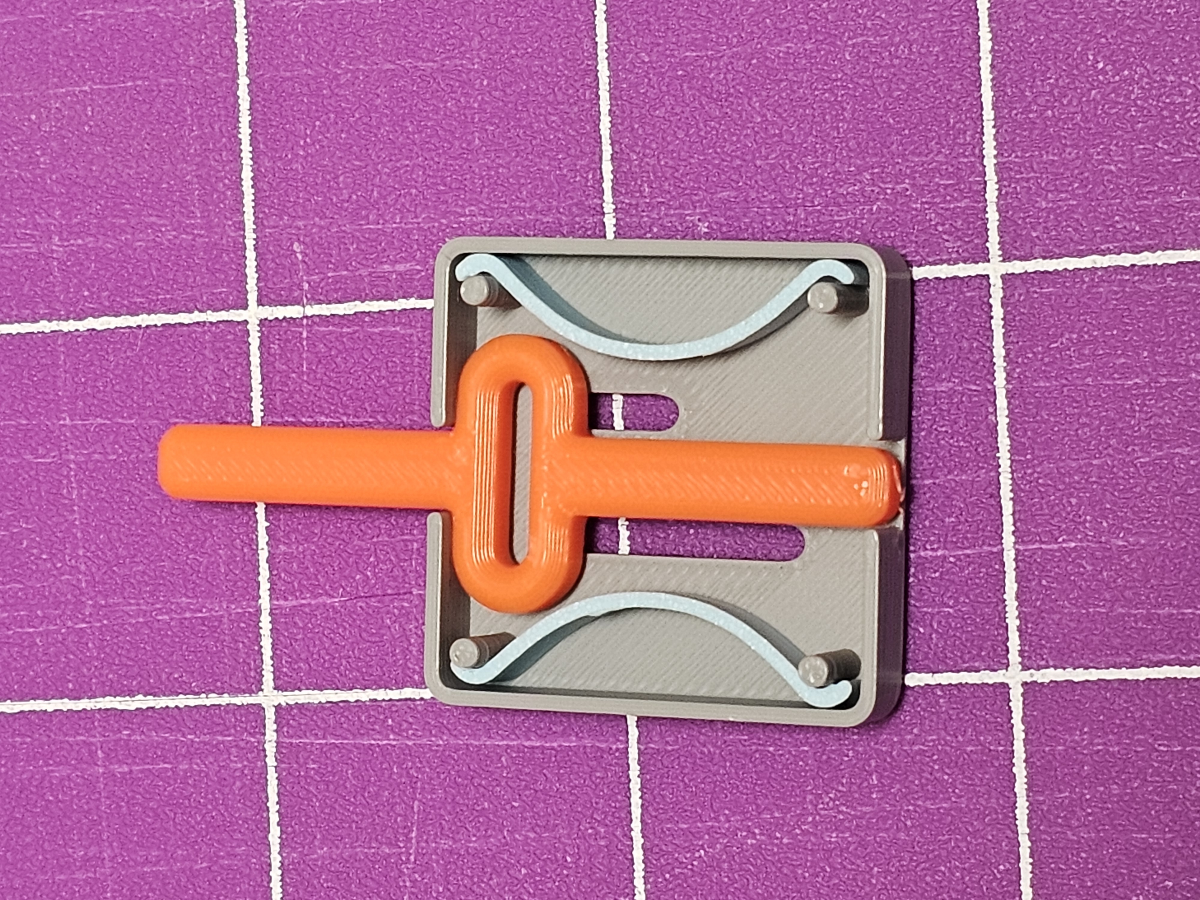 Miniatura 2 do modelo 3D Snap Action Toggle Switch Fidget Toy