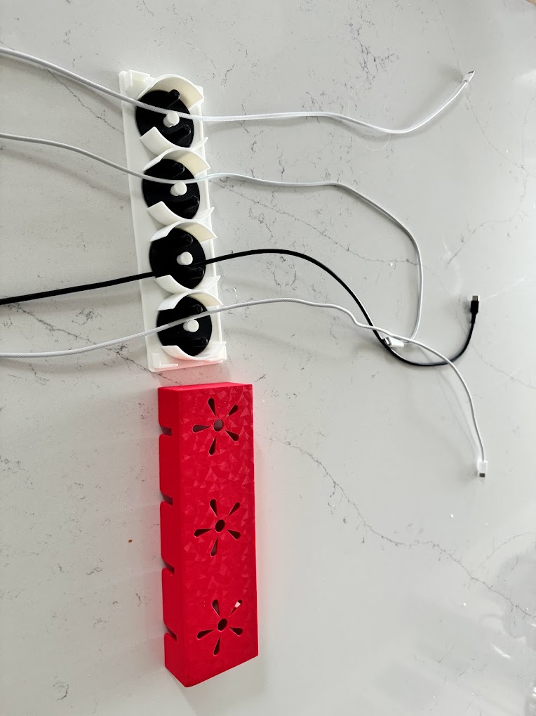 USB Charging Cable Organizer by Anis Abdul Download free STL model