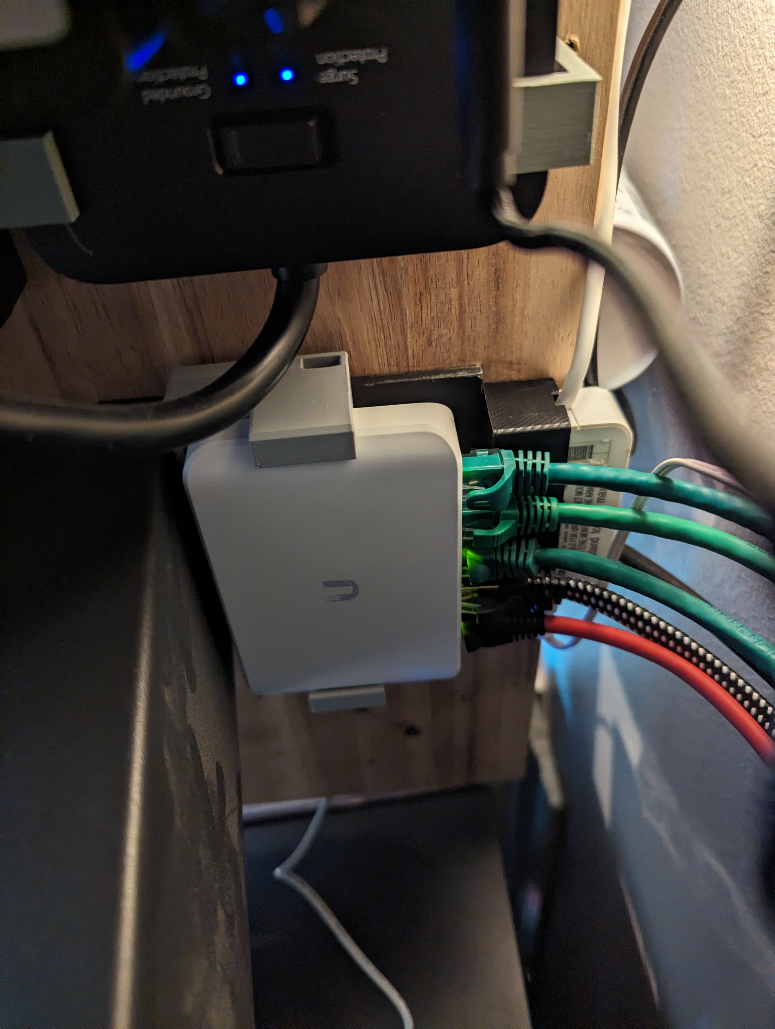 Magnetic Mount for USW Flex Mini 3D model thumbnail